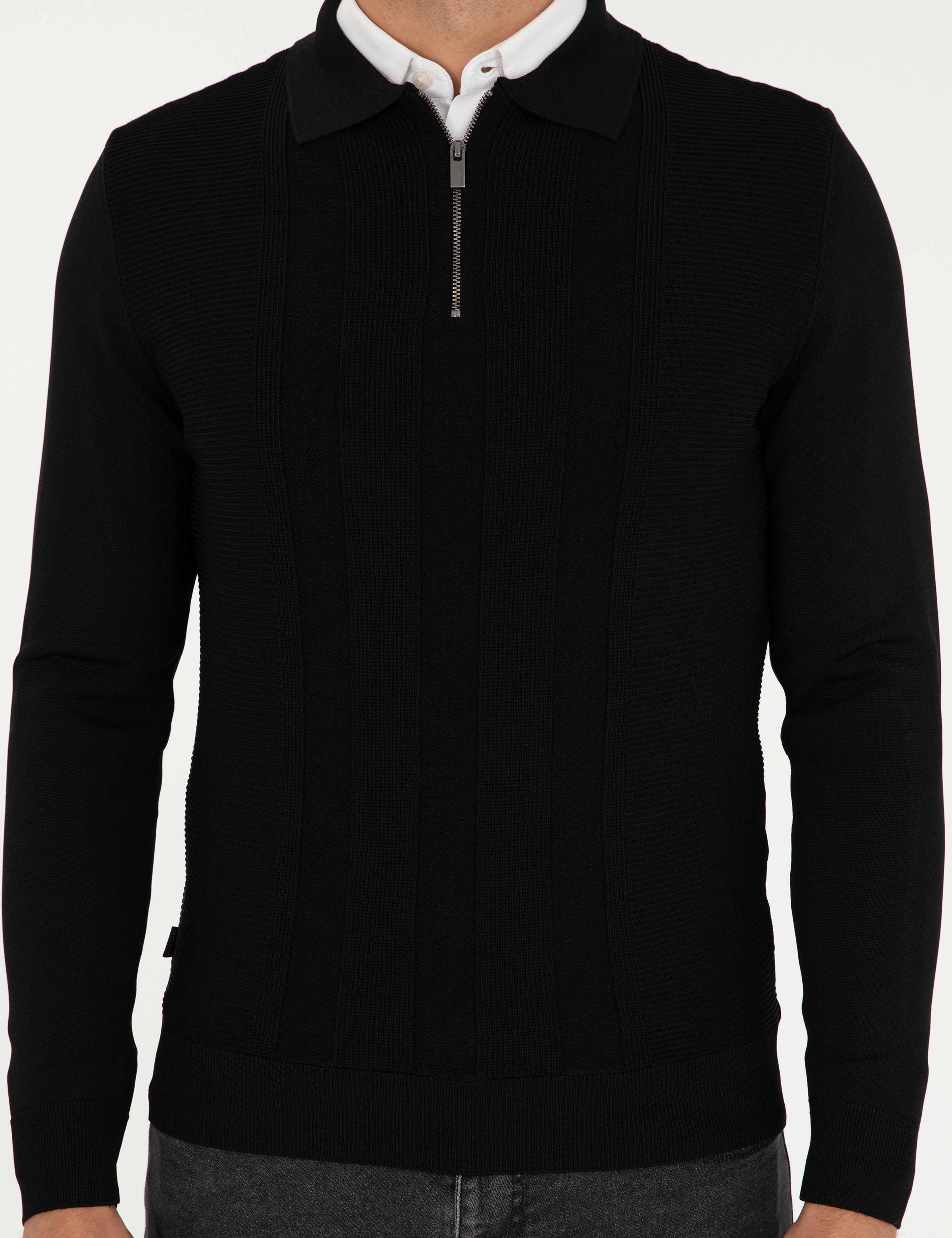 Siyah Regular Fit Fermuarlı Polo Yaka Triko Kazak