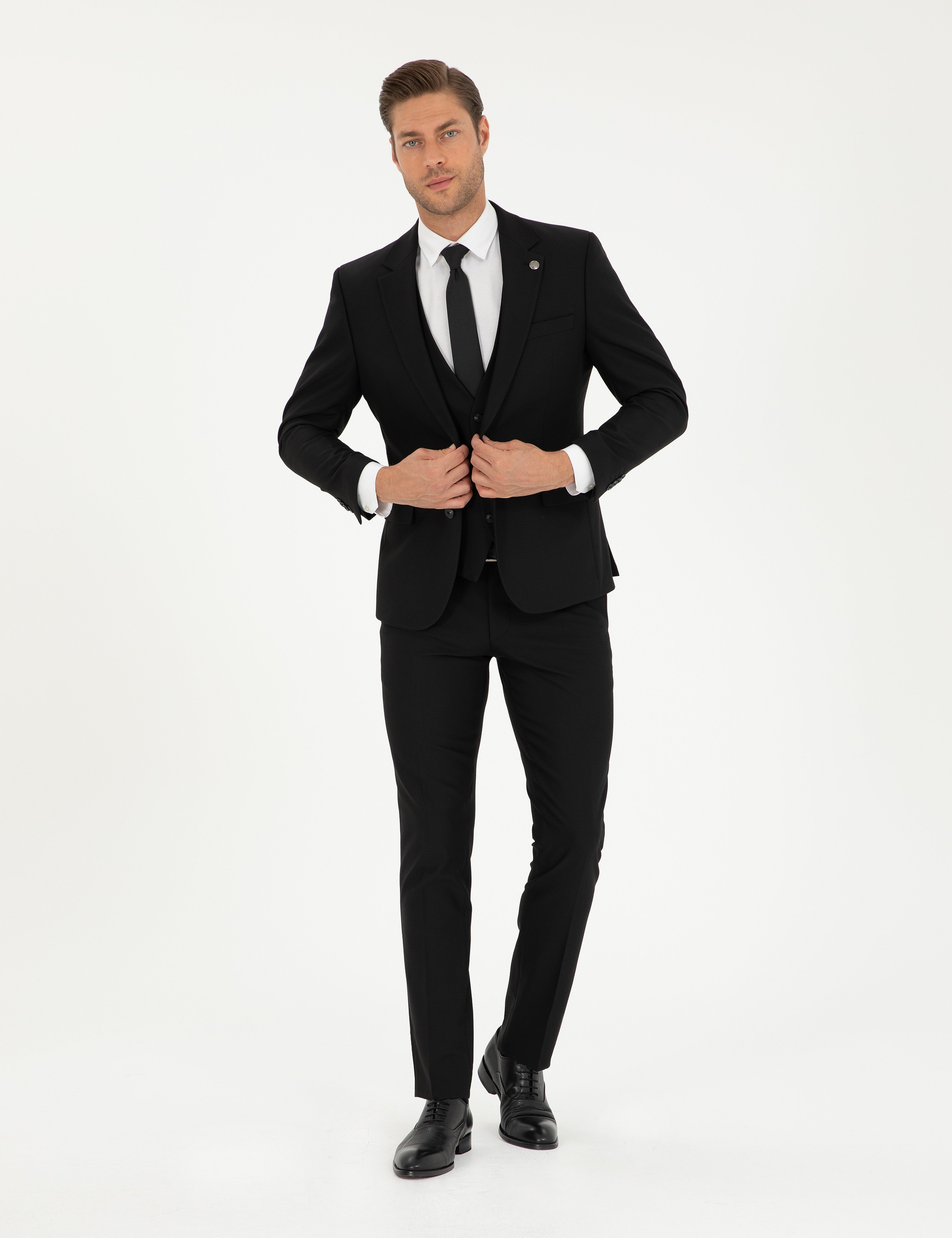 Siyah Slim Fit Yelekli Takım Elbise