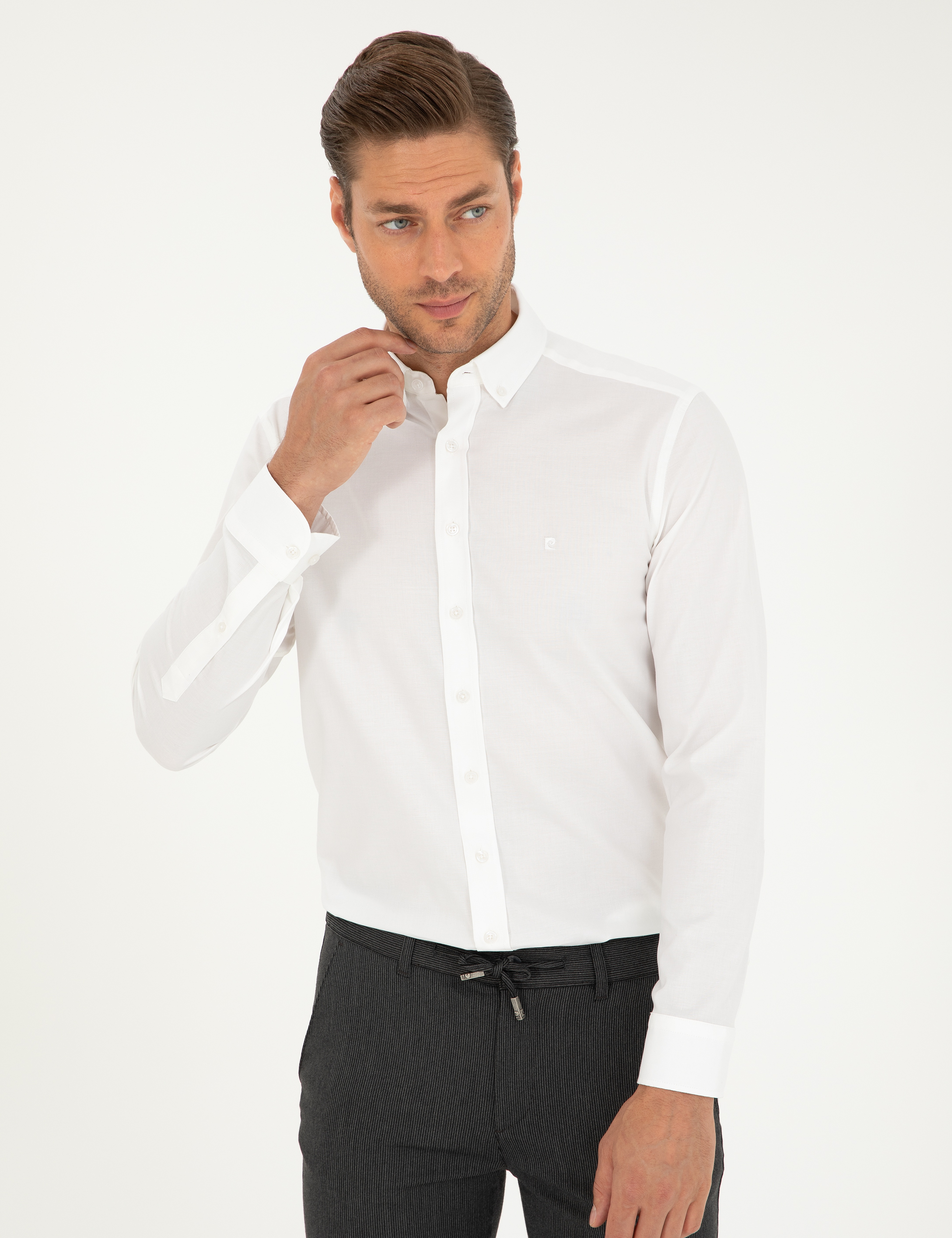 Beyaz Slim Fit Uzun Kollu Gömlek - Image 3
