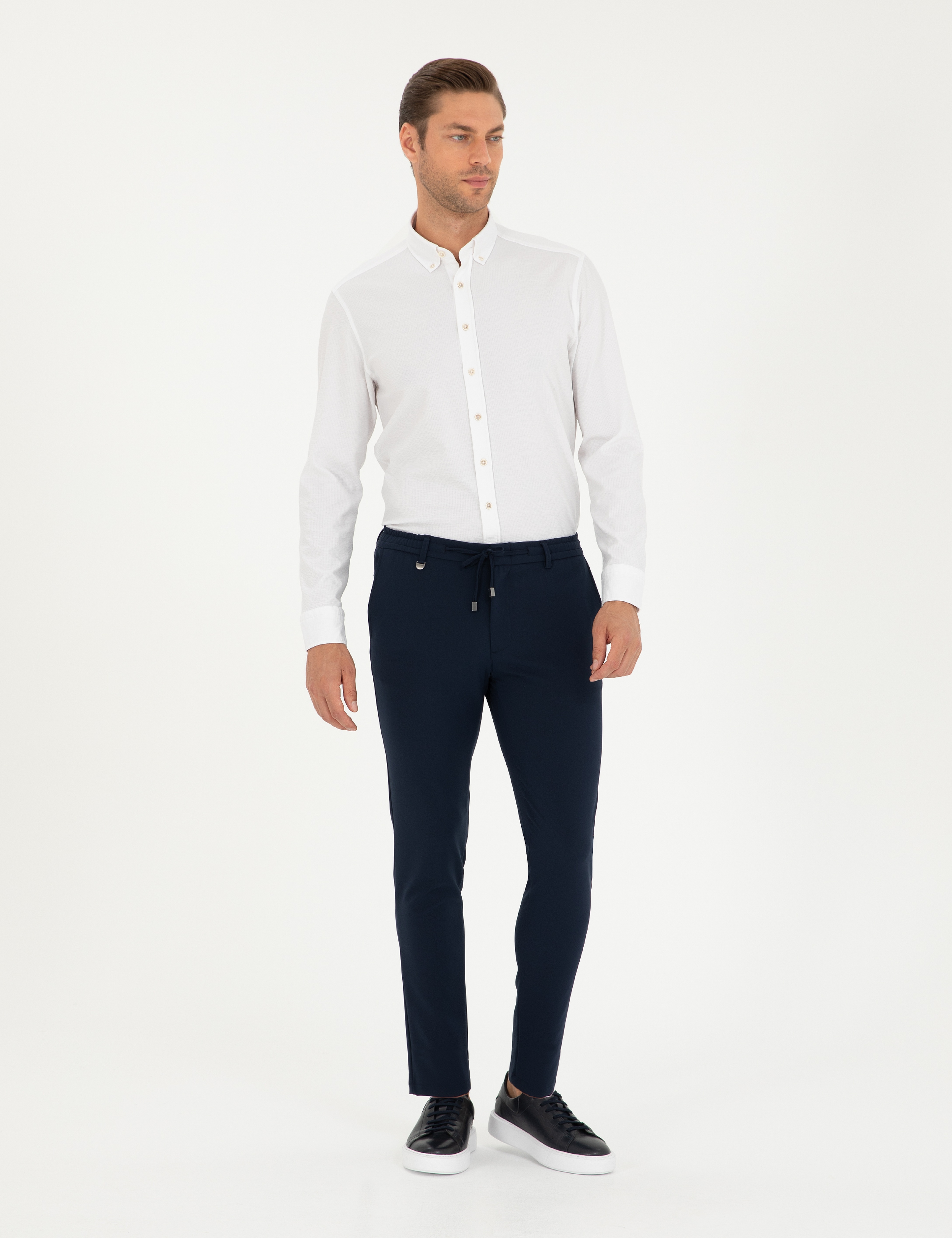 Beyaz Slim Fit Uzun Kollu Gömlek