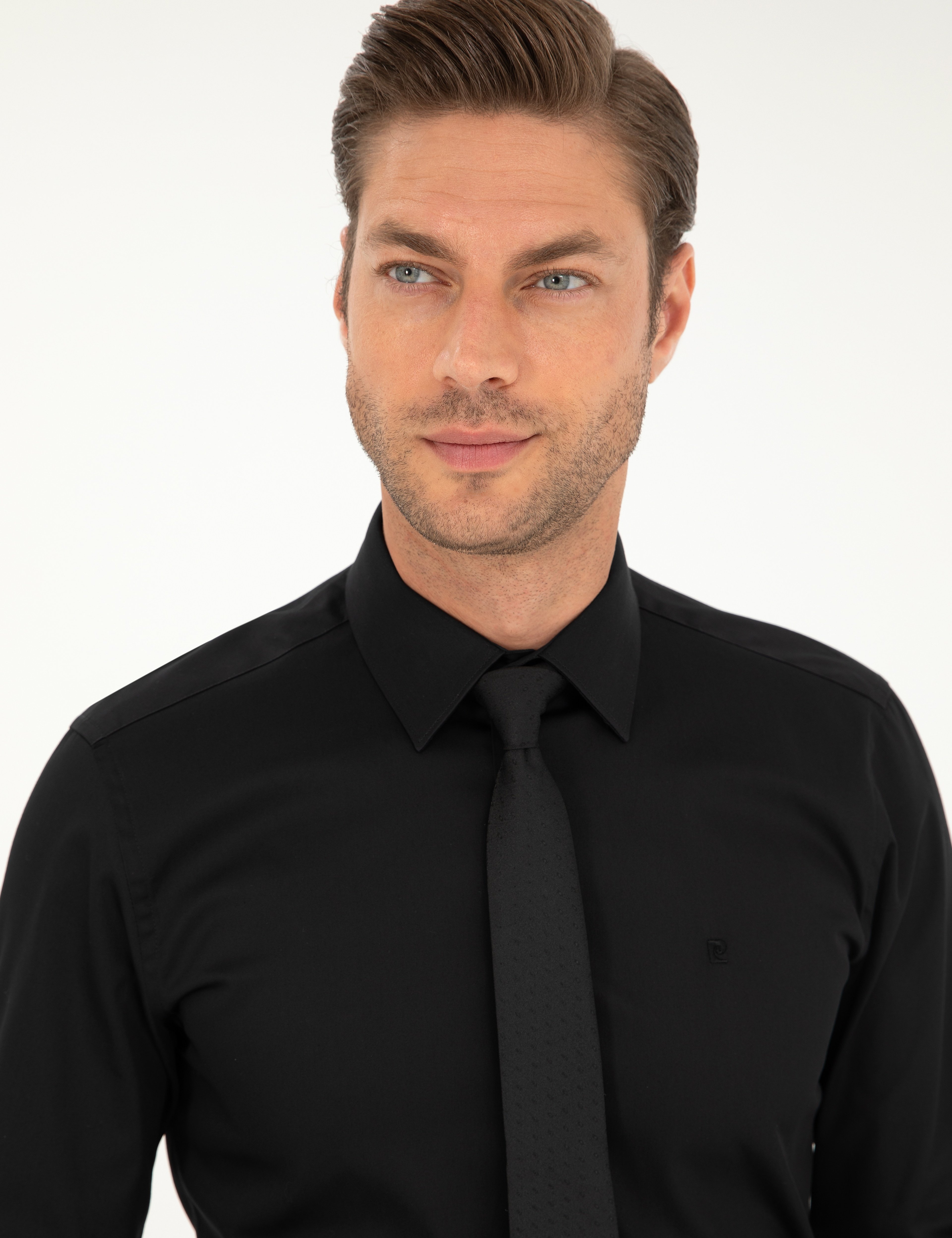 Siyah %100 Pamuk Parlak Saten Slim Fit Uzun Kollu Basic Gömlek
