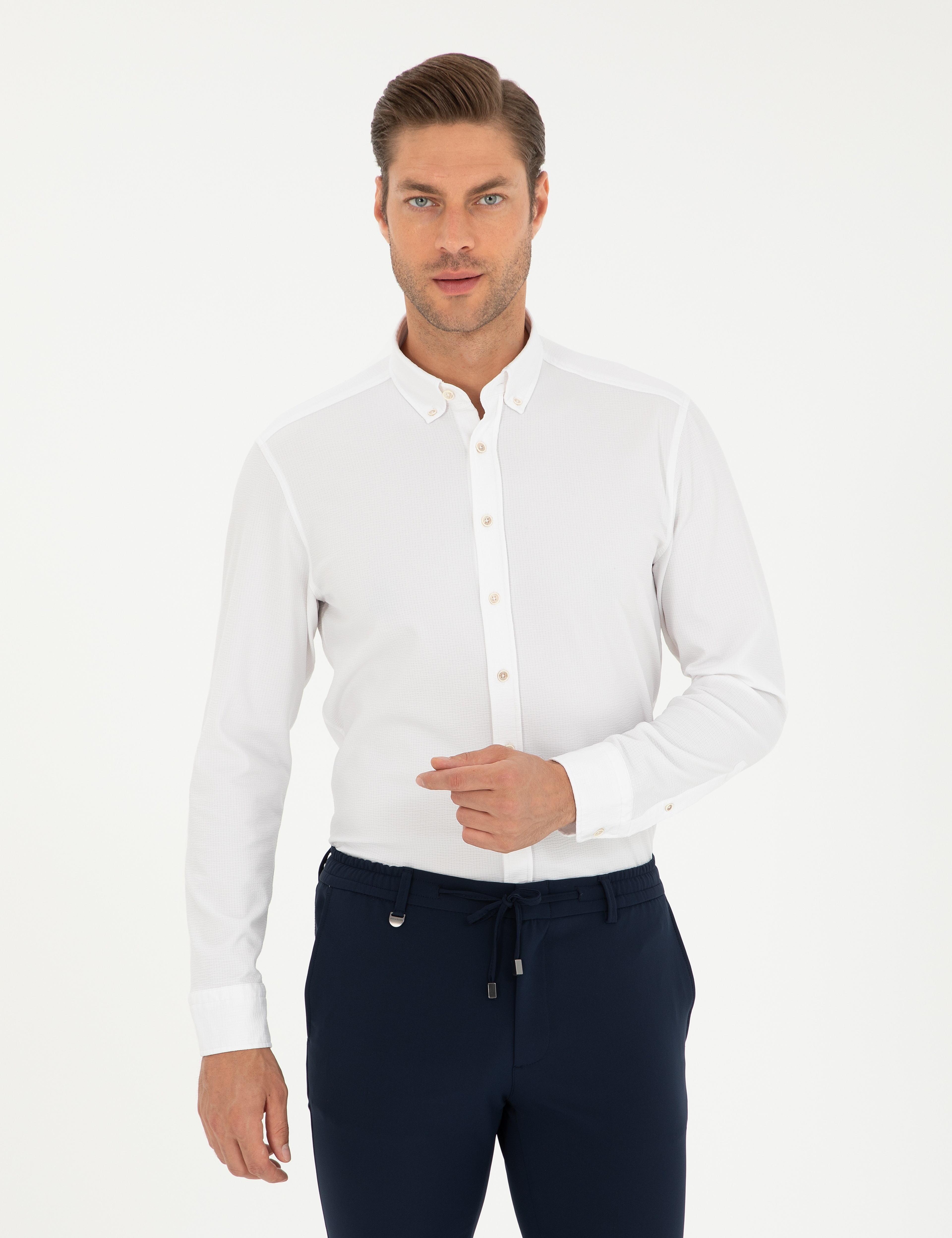 Beyaz Slim Fit Uzun Kollu Gömlek - Image 1