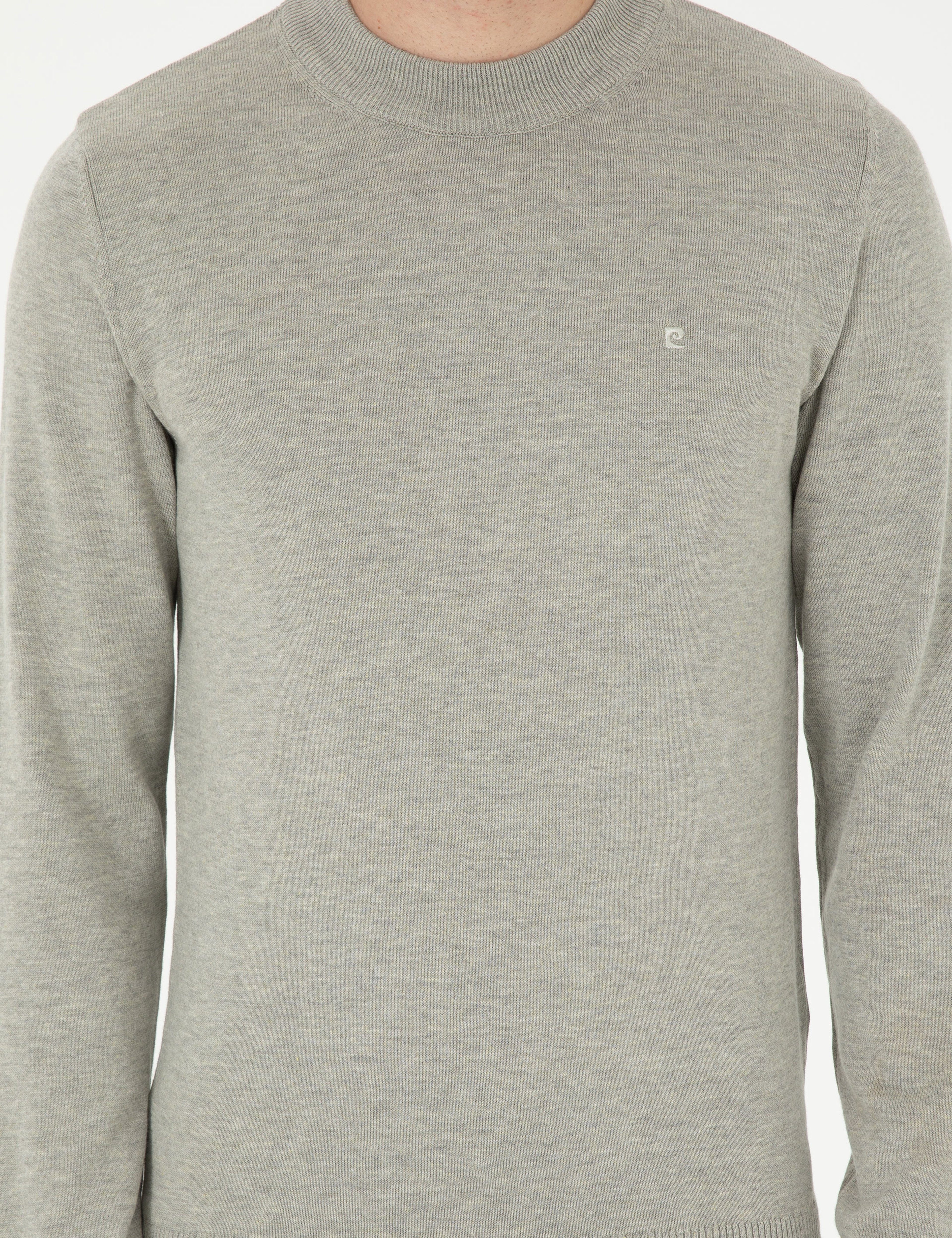 Açık Gri Melanj Slim Fit Çeyrek Yaka Basic Triko Kazak