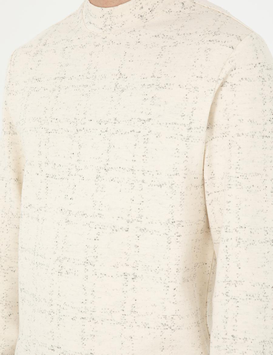 Ekru Regular Fit Sweatshirt