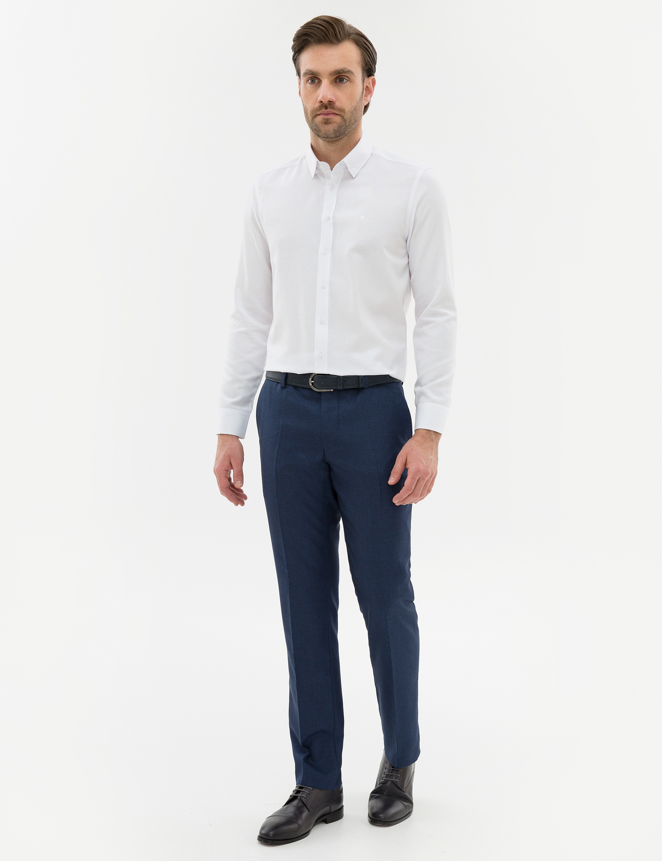 Beyaz Slim Fit Oxford Gömlek