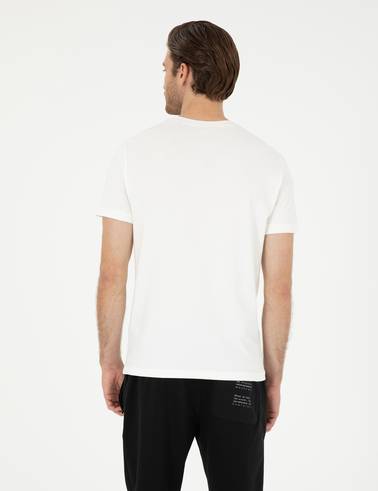 Beyaz Slim Fit Tişört