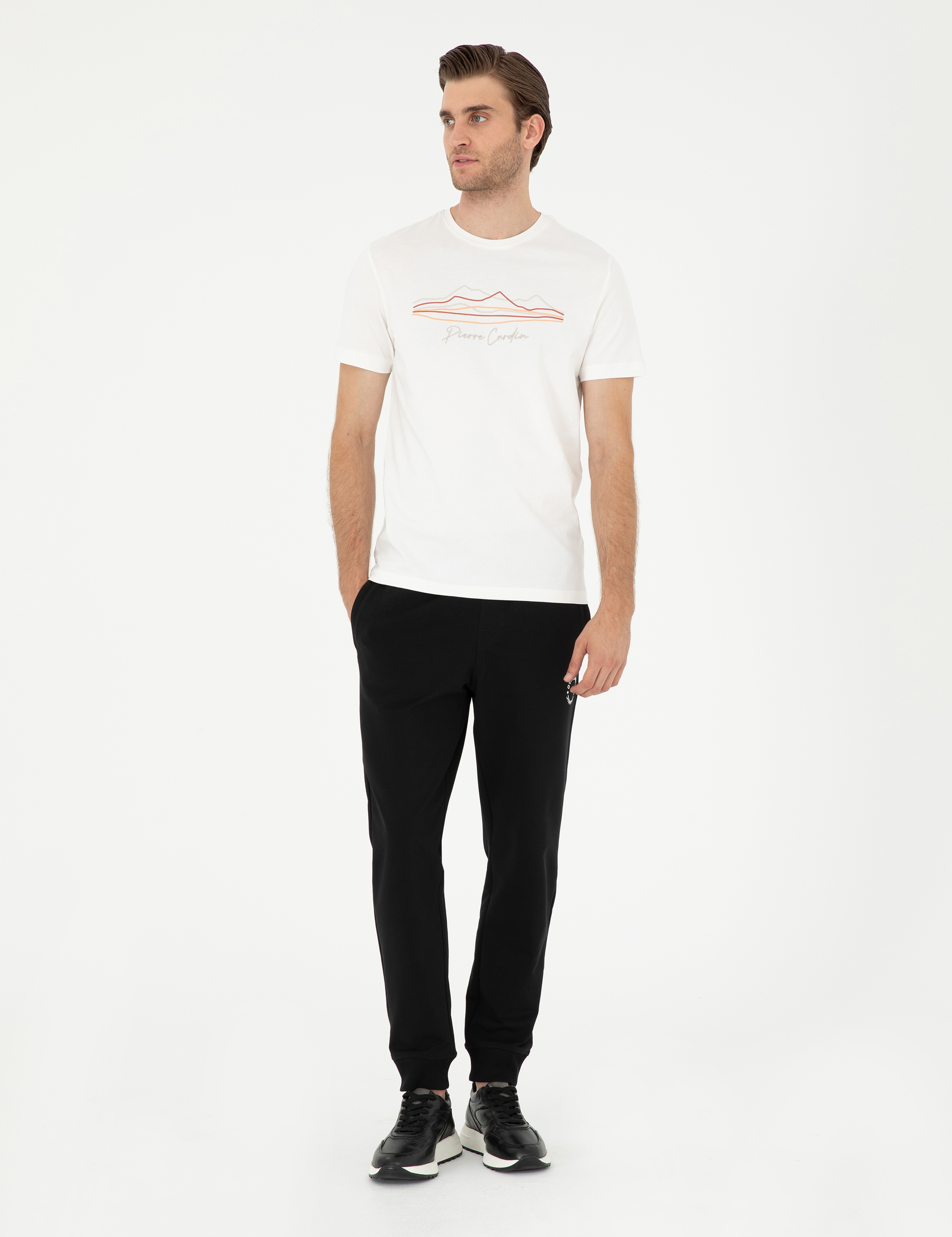 Beyaz Slim Fit %100 Pamuk Bisiklet Yaka Tişört - Image 4
