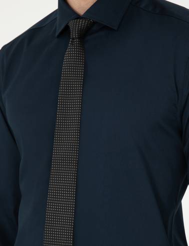Lacivert Likralı Kolay Ütülenebilir Ekstra Slim Fit Basic Gömlek