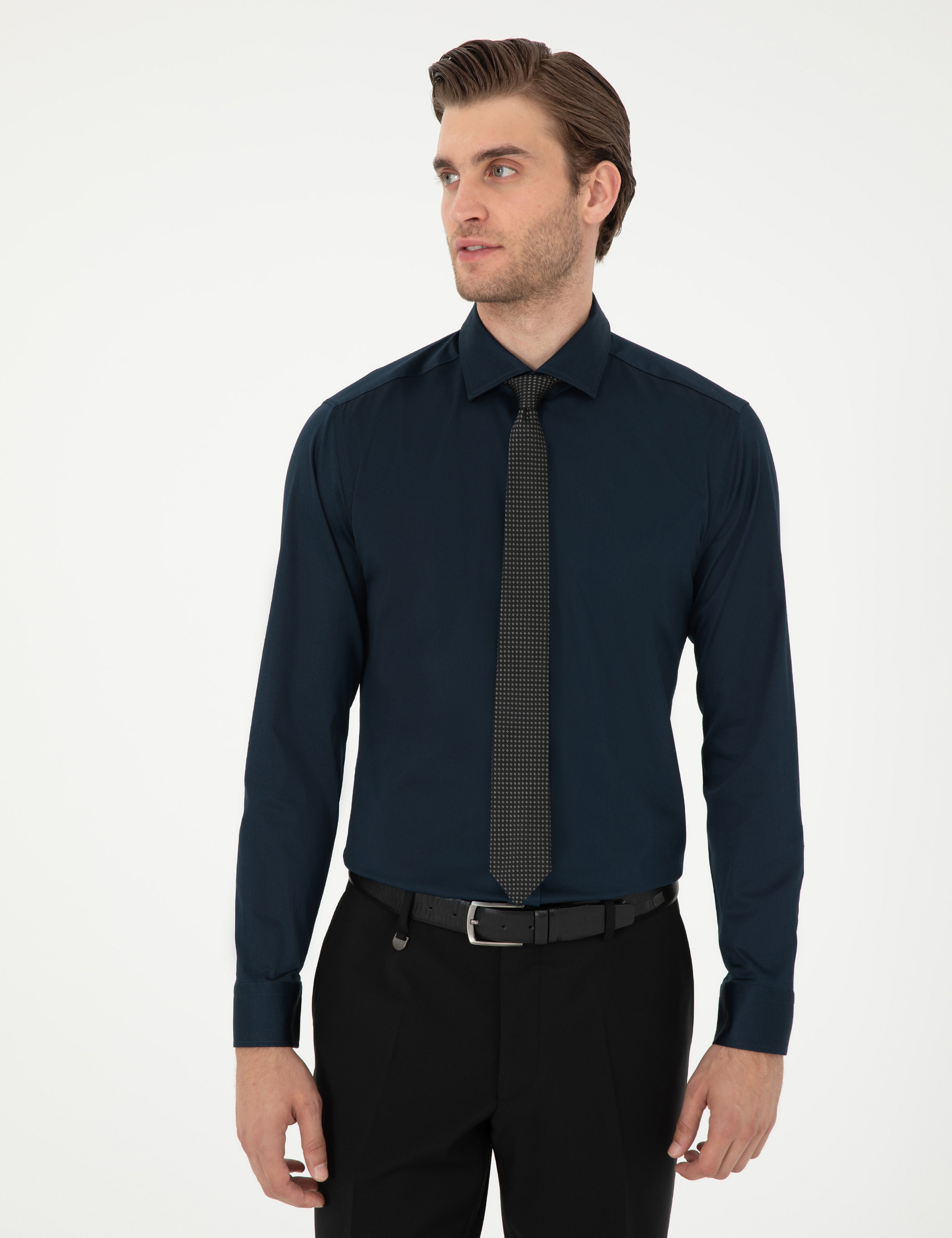 Lacivert Likralı Kolay Ütülenebilir Ekstra Slim Fit Basic Gömlek