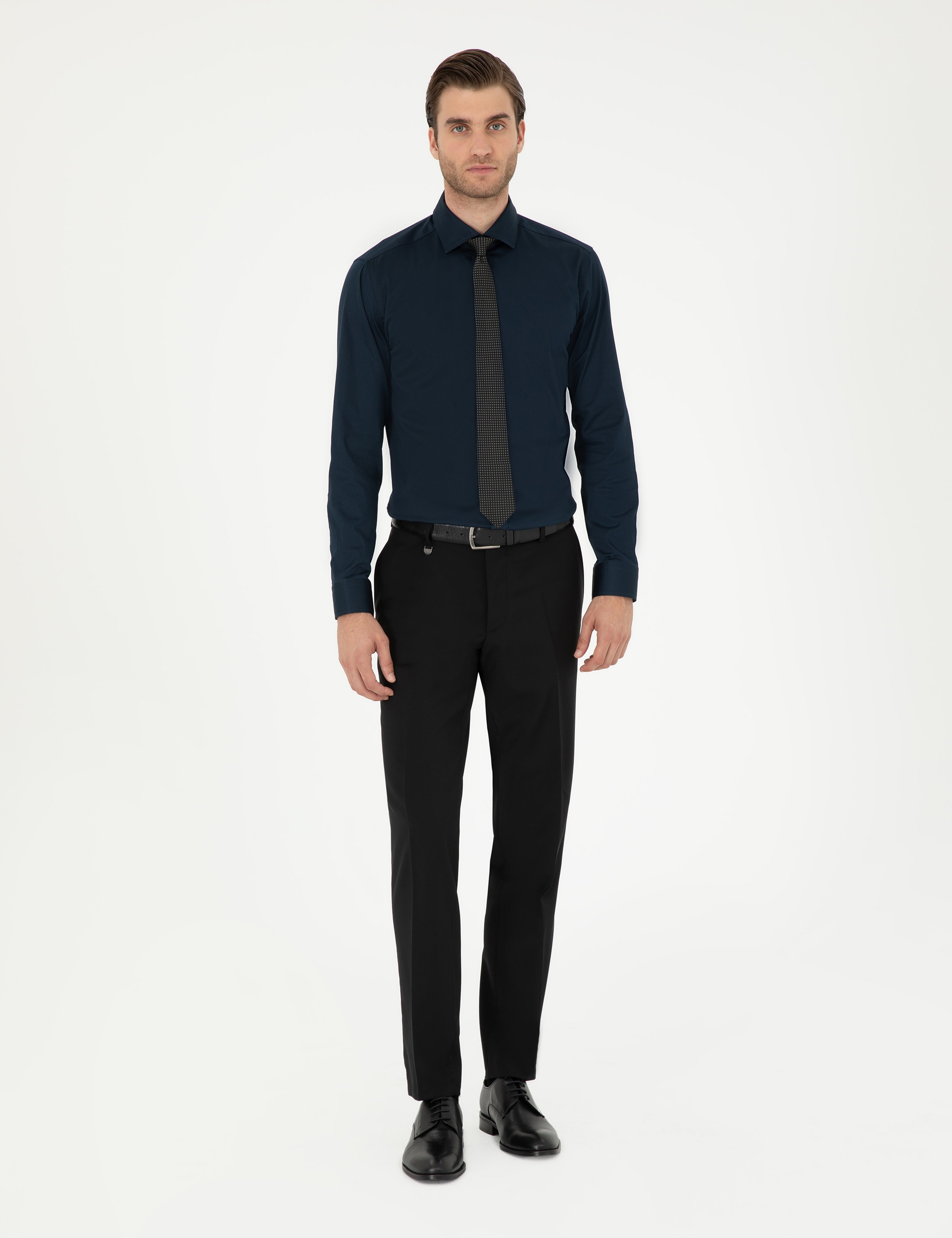 Lacivert Likralı Kolay Ütülenebilir Ekstra Slim Fit Basic Gömlek