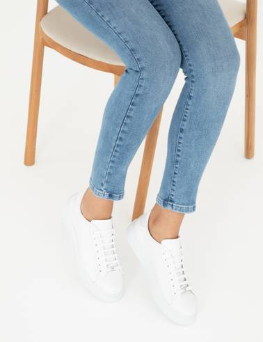 Beyaz Deri Sneaker