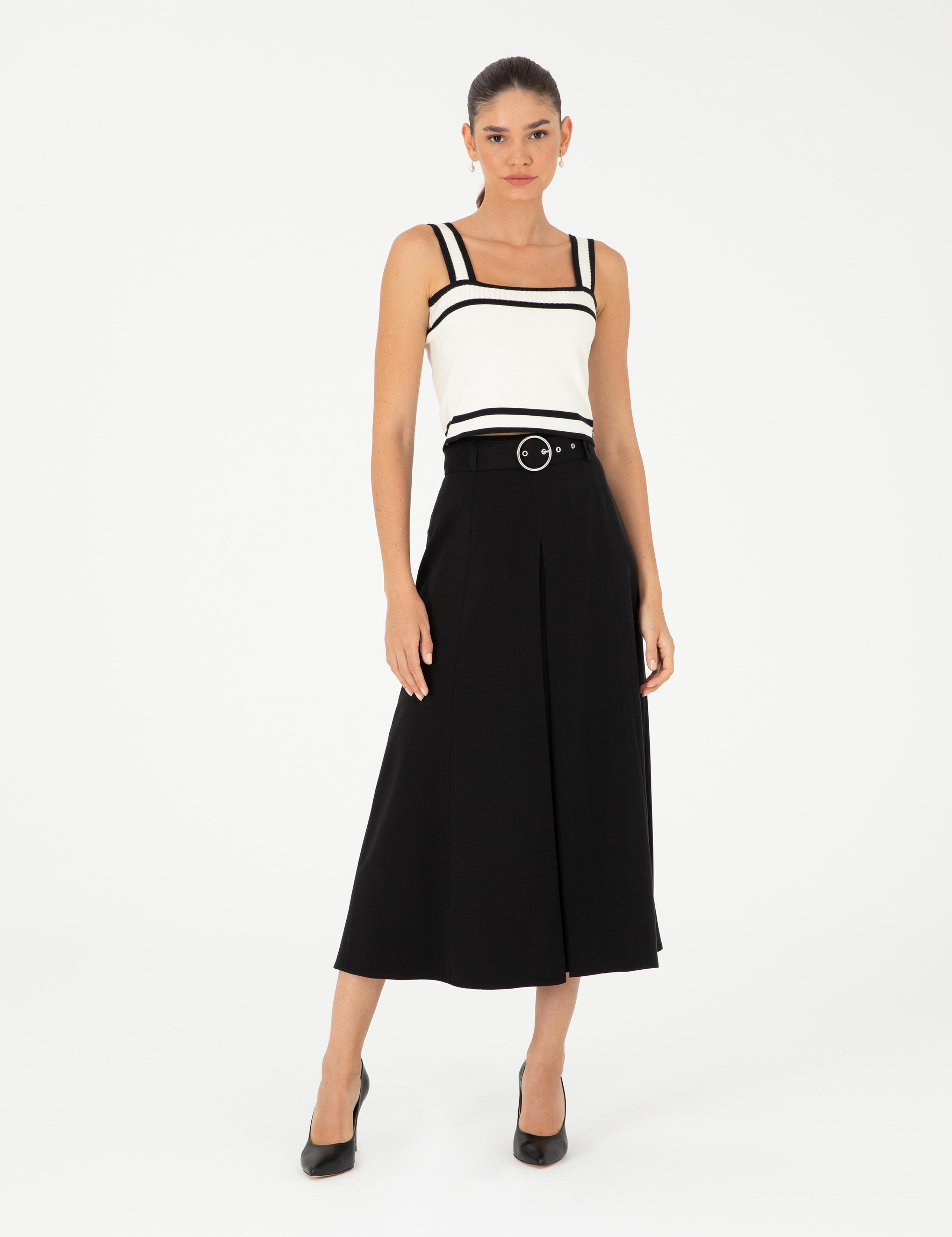 Siyah A Kesim Dokuma Etek