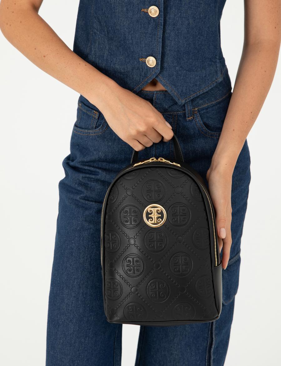 Siyah Sırt Çantası