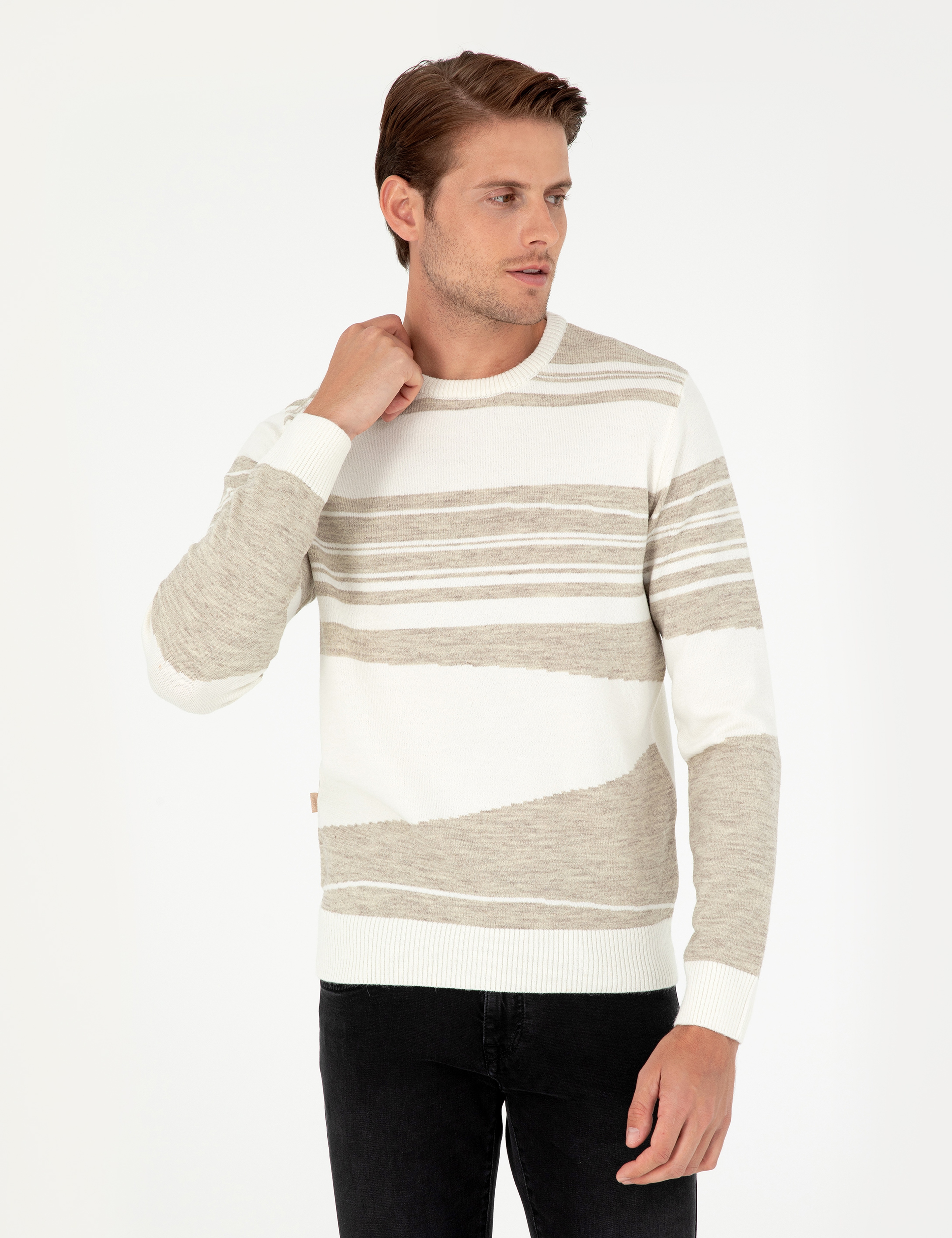 Kum Melanj Slim Fit Bisiklet Yaka Yün Karışımlı Triko Kazak - Image 1