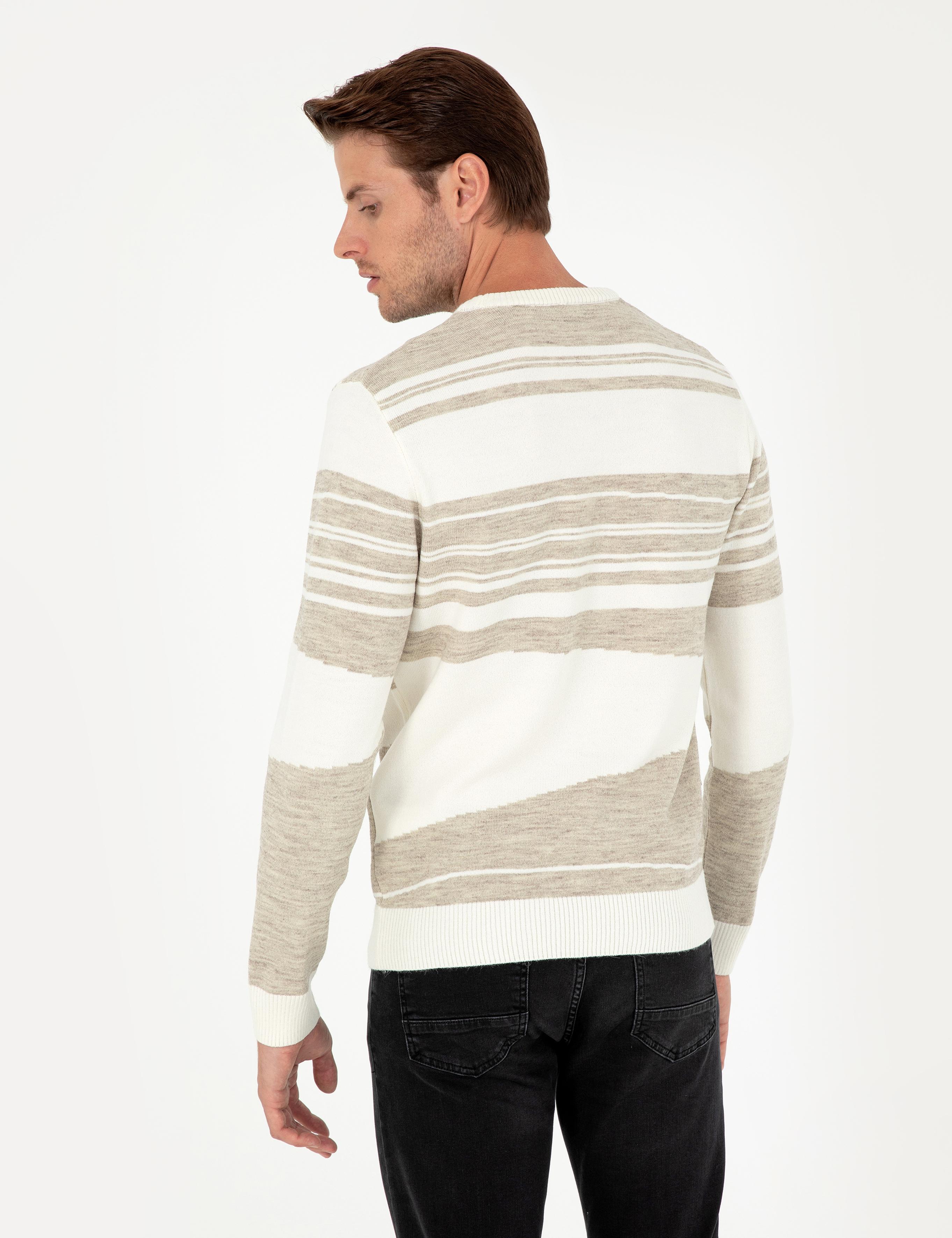 Kum Melanj Slim Fit Bisiklet Yaka Yün Karışımlı Triko Kazak