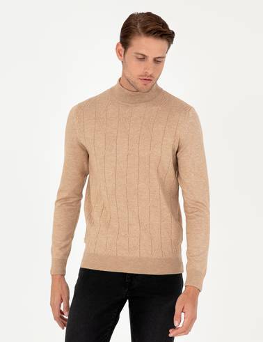 Bej Slim Fit Yarım Balıkçı Yaka Triko Kazak