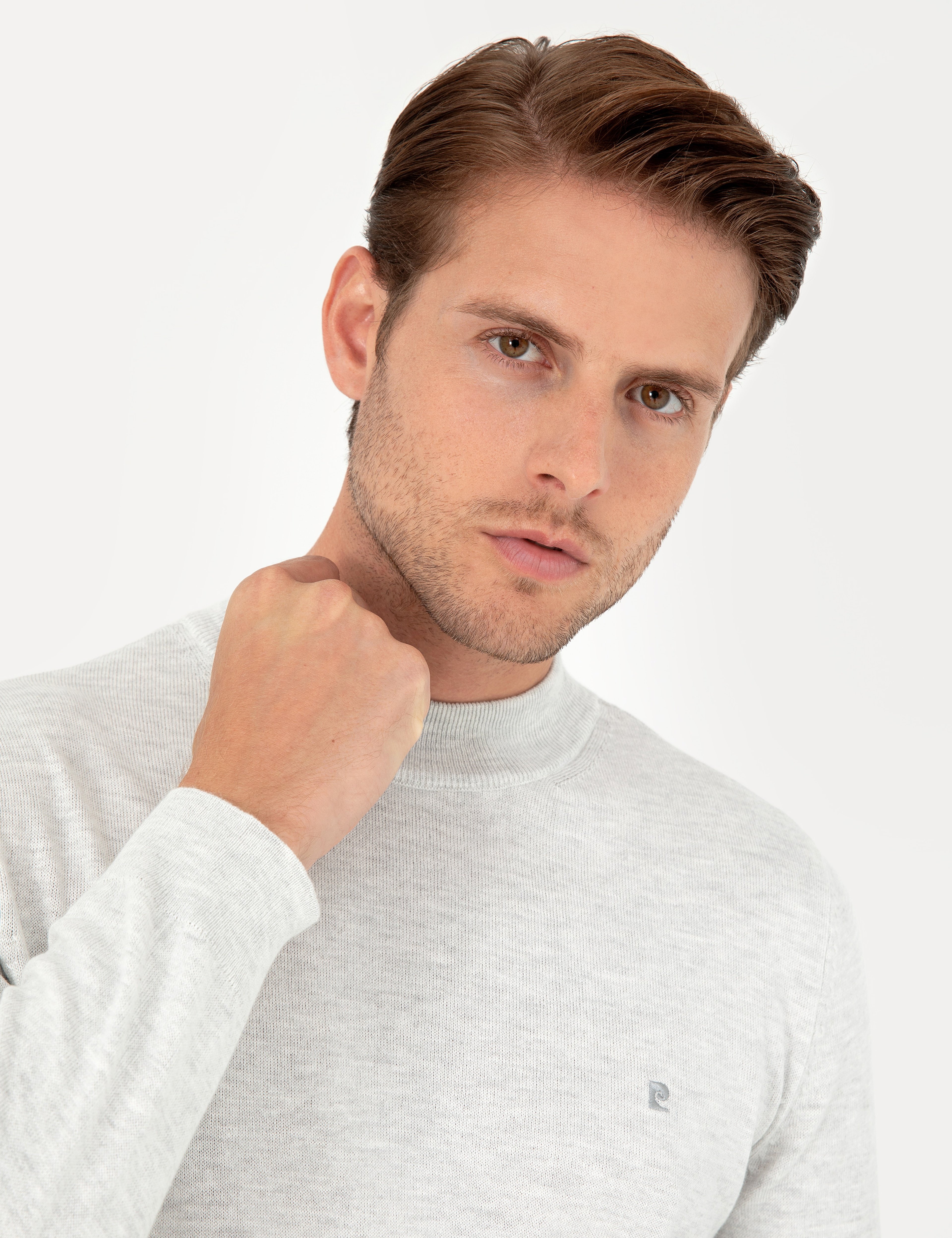 Krem Melanj Slim Fit Çeyrek Yaka Basic Triko Kazak