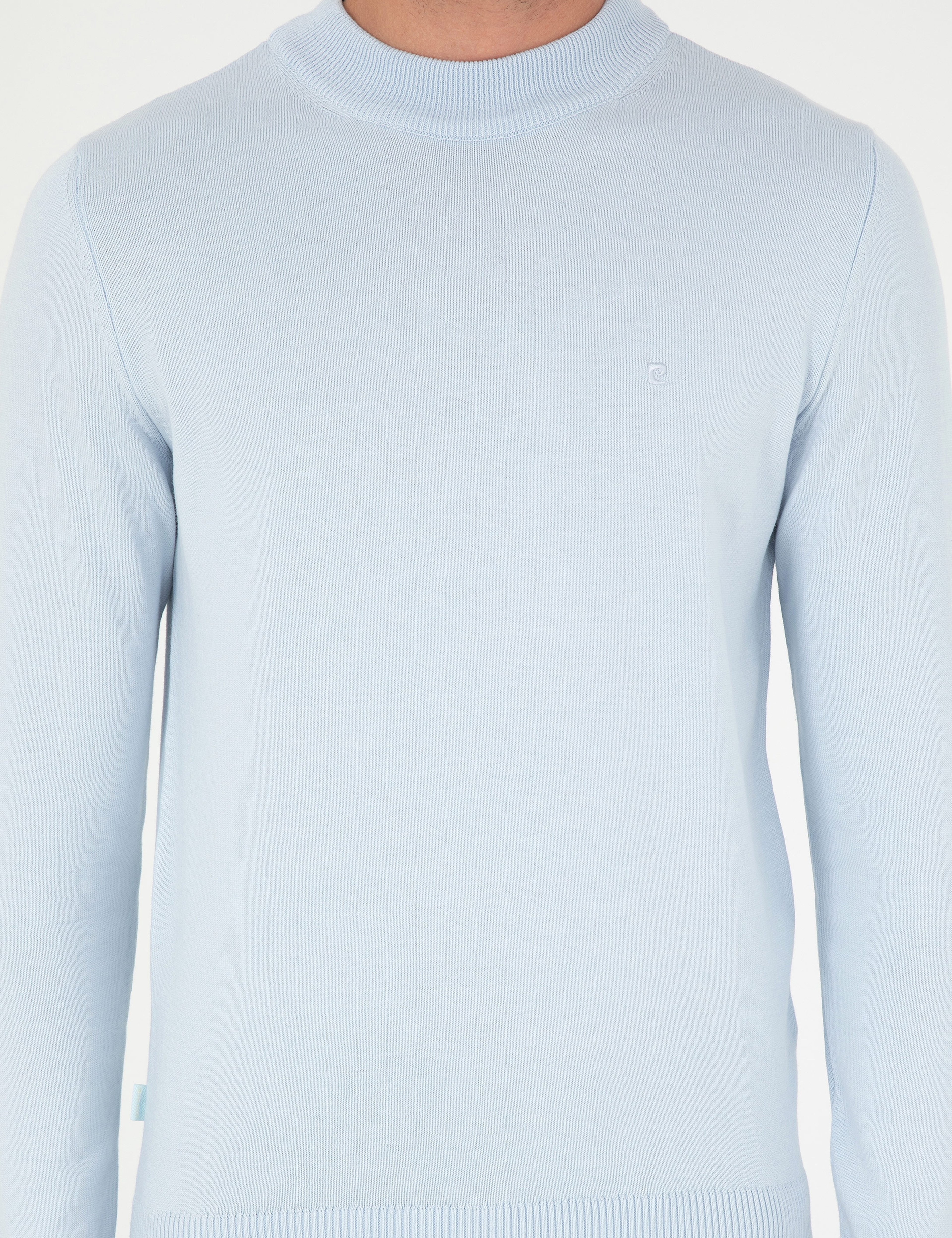 Açık Mavi Slim Fit Çeyrek Yaka Basic Triko Kazak