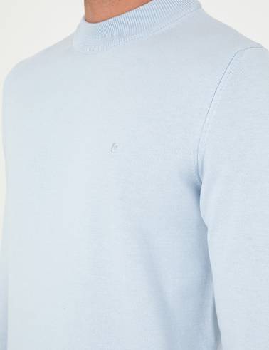 Açık Mavi Slim Fit Çeyrek Yaka Basic Triko Kazak