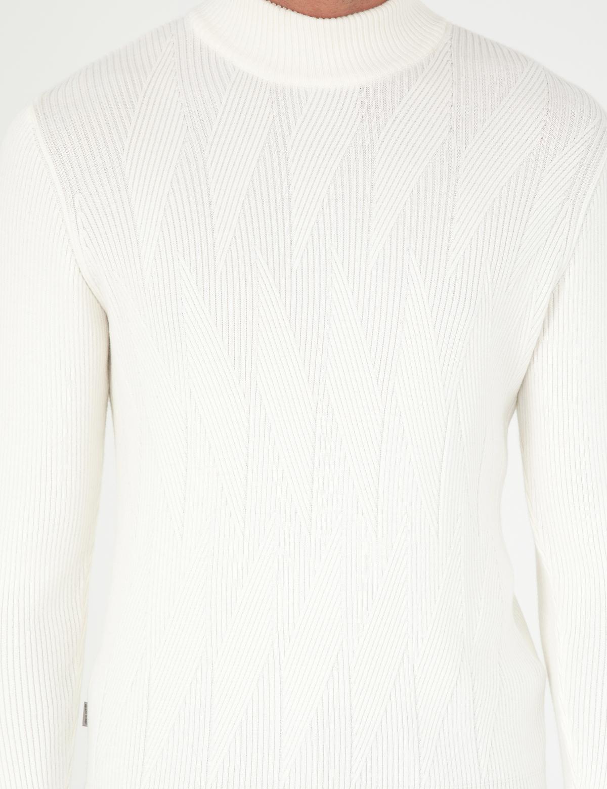 Ekru Slim Fit Yarım Balıkçı Yaka Yün Karışımlı Triko Kazak - 50296462001