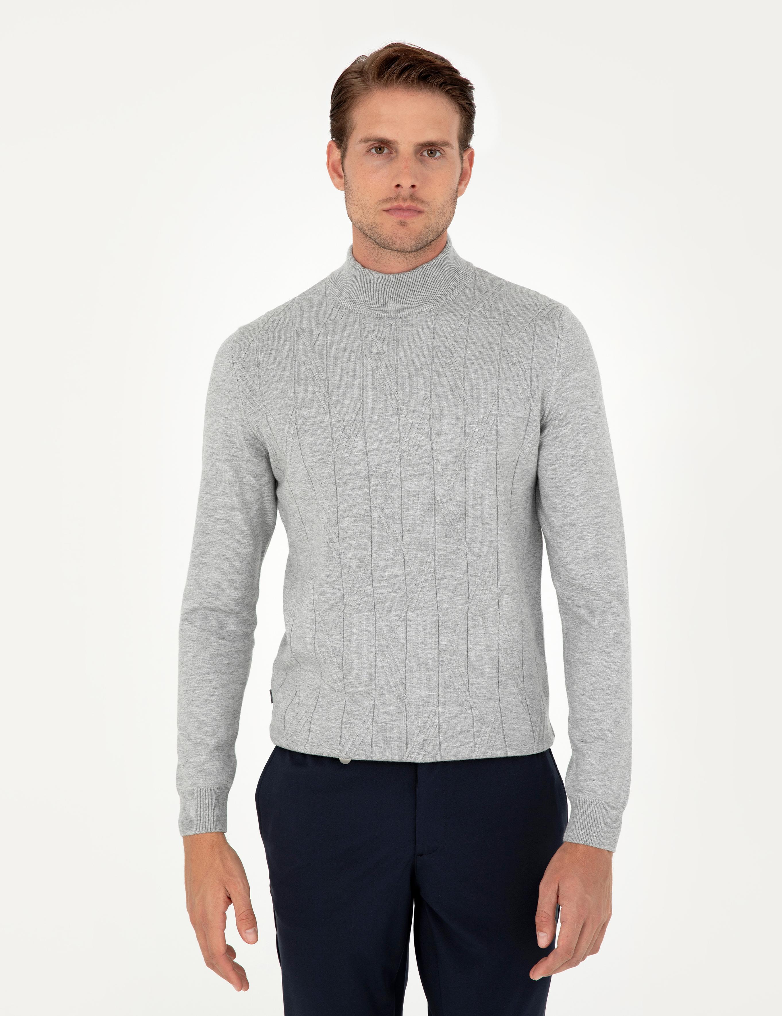 Gri Slim Fit Yarım Balıkçı Yaka Triko Kazak