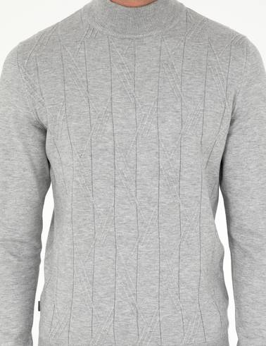 Gri Slim Fit Yarım Balıkçı Yaka Triko Kazak