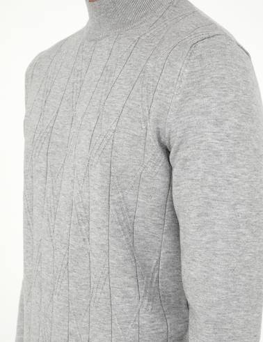 Gri Slim Fit Yarım Balıkçı Yaka Triko Kazak