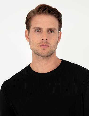 Siyah Slim Fit Bisiklet Yaka Triko Kazak