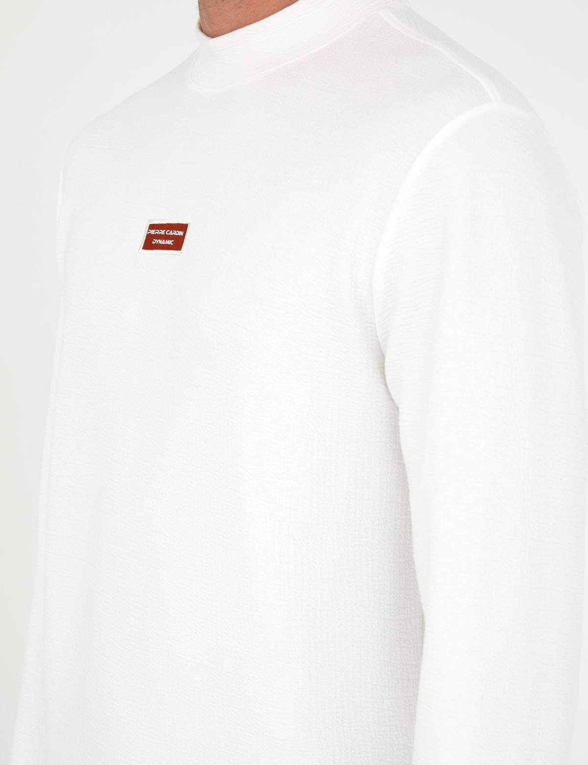 Beyaz Regular Fit Sweatshirt - 50293256003