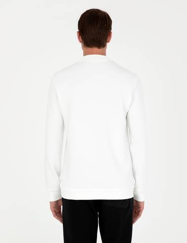 Beyaz Regular Fit Sweatshirt