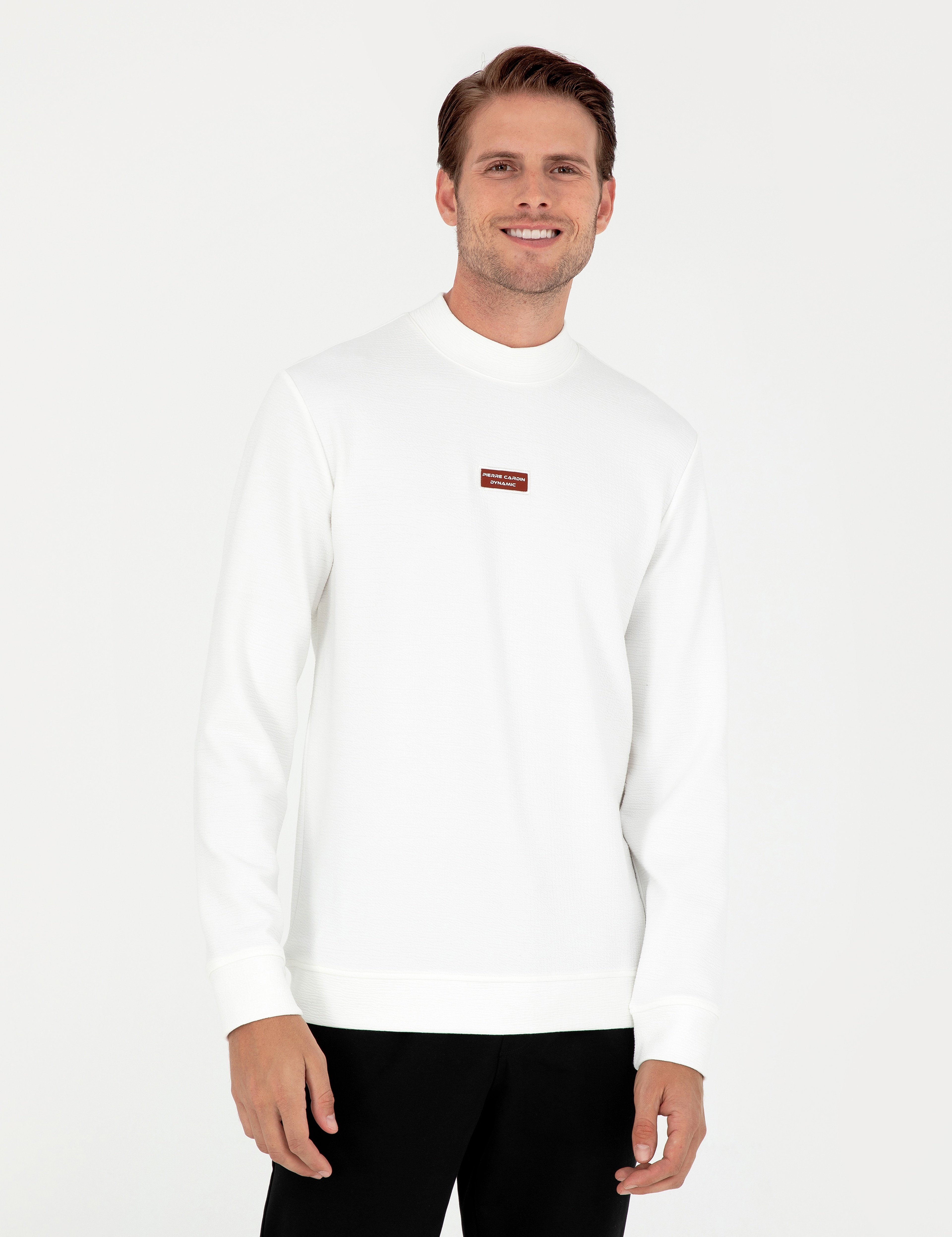 Beyaz Regular Fit Sweatshirt - Image 1