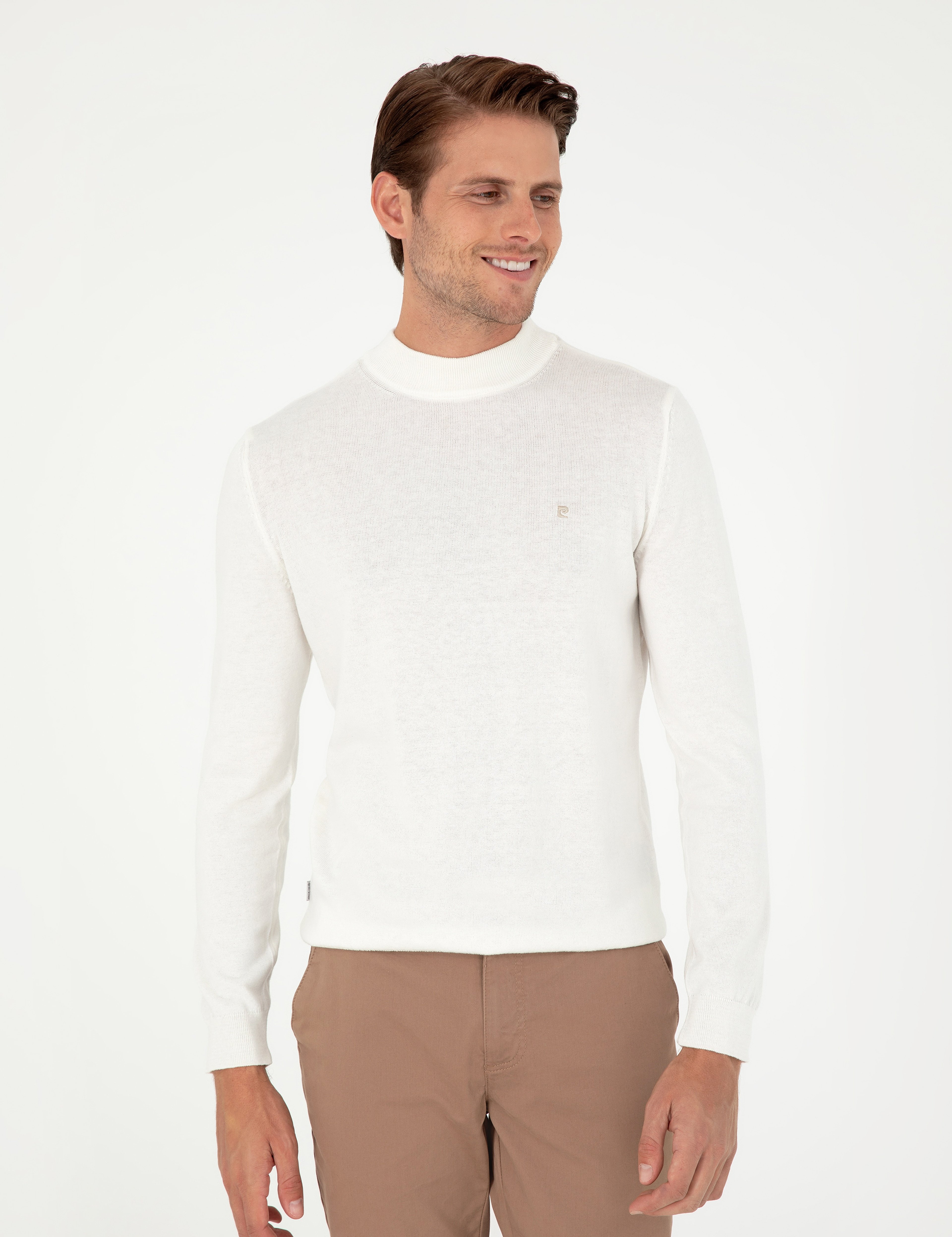 Ekru Slim Fit Çeyrek Yaka Basic Triko Kazak