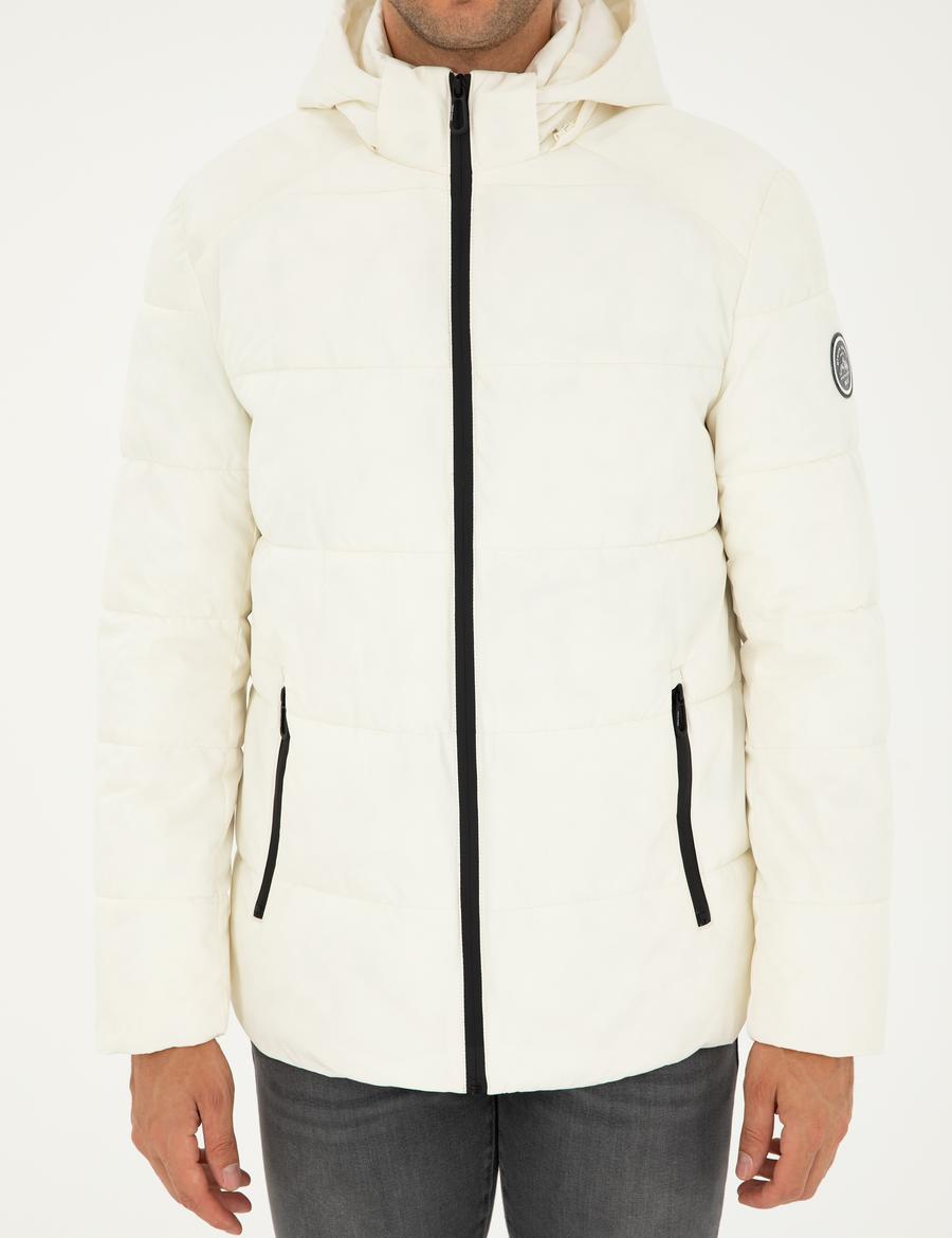 Ekru Kapüşonlu Şişme Mont