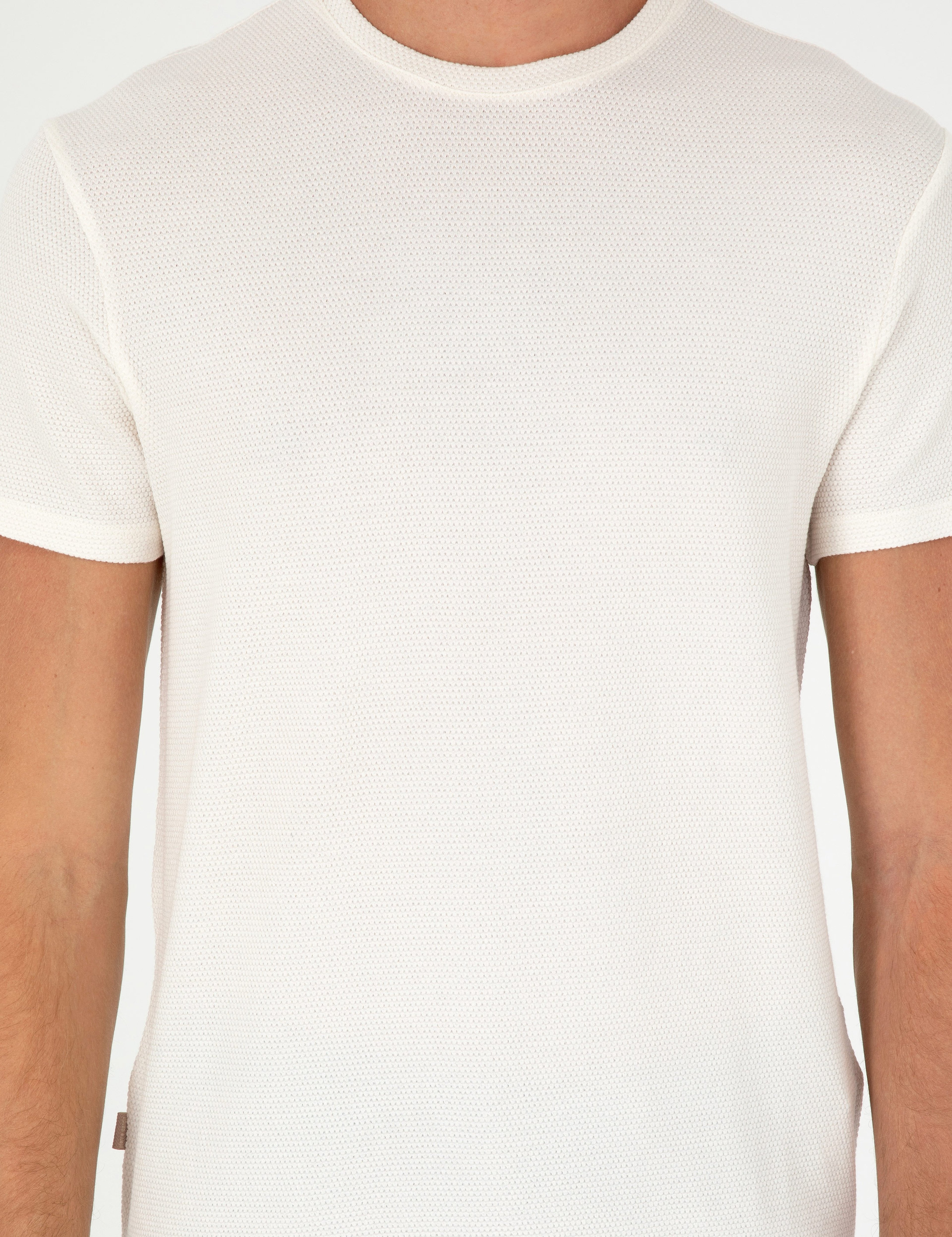 Ekru Slim Fit Basic Tişört - Image 6