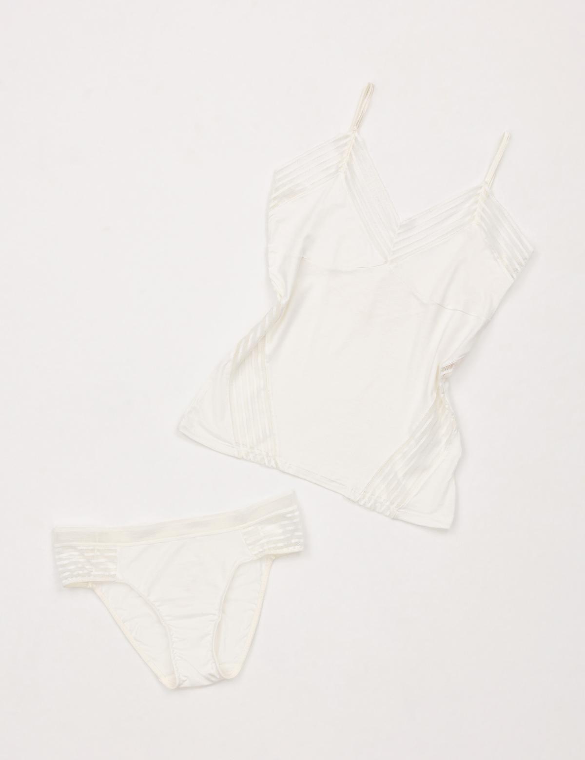 Ekru İç Giyim Takım