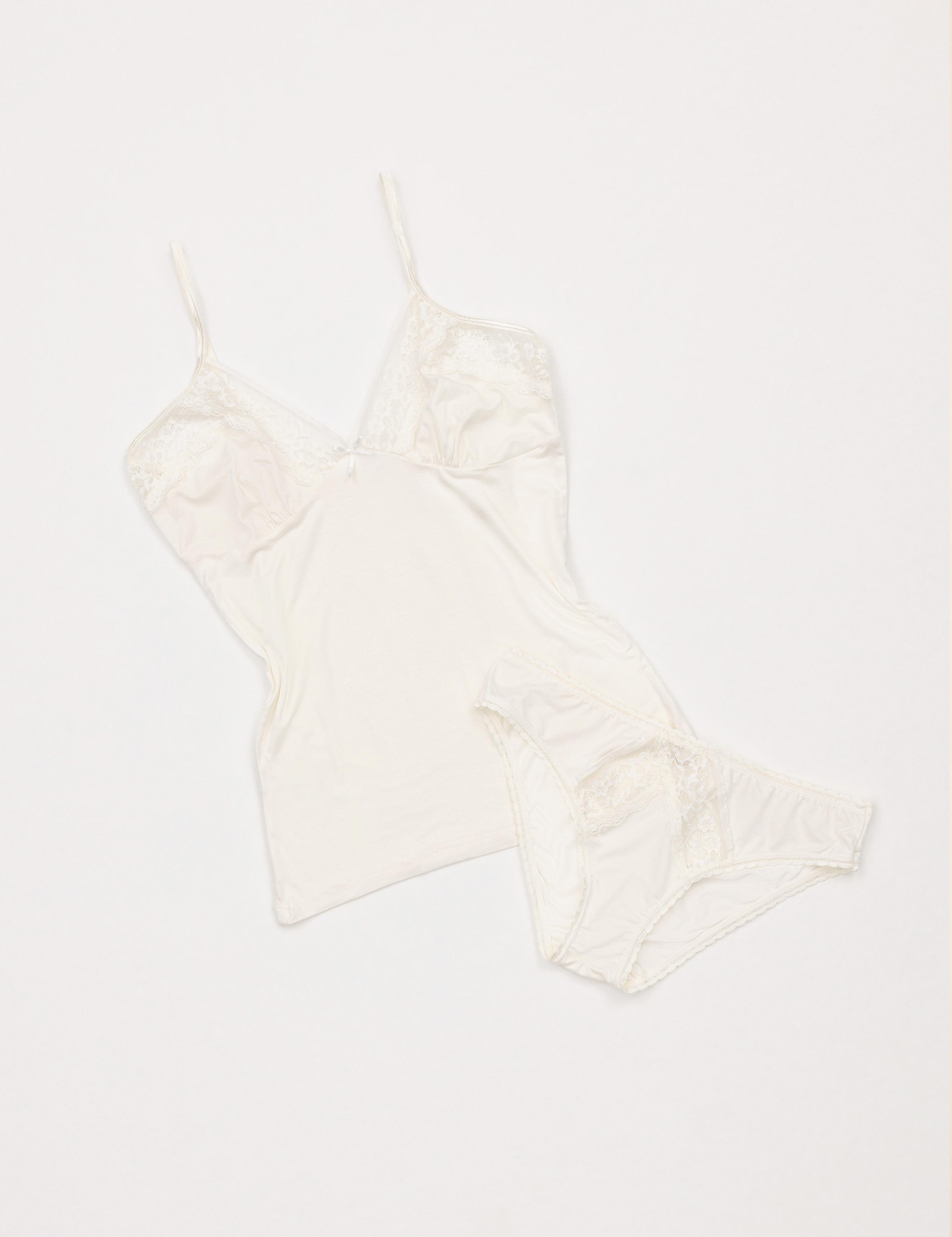 Ekru İç Giyim Takım