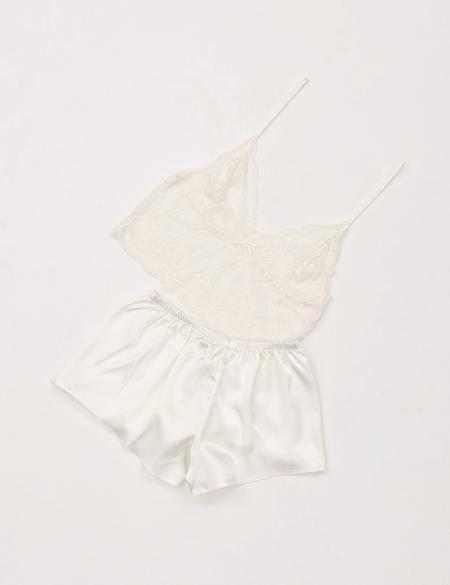 Ekru Saten 4'lü Çeyiz Seti - 50303821020