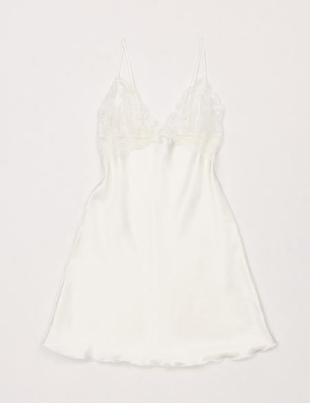 Ekru Saten 4'lü Çeyiz Seti - 50303882010