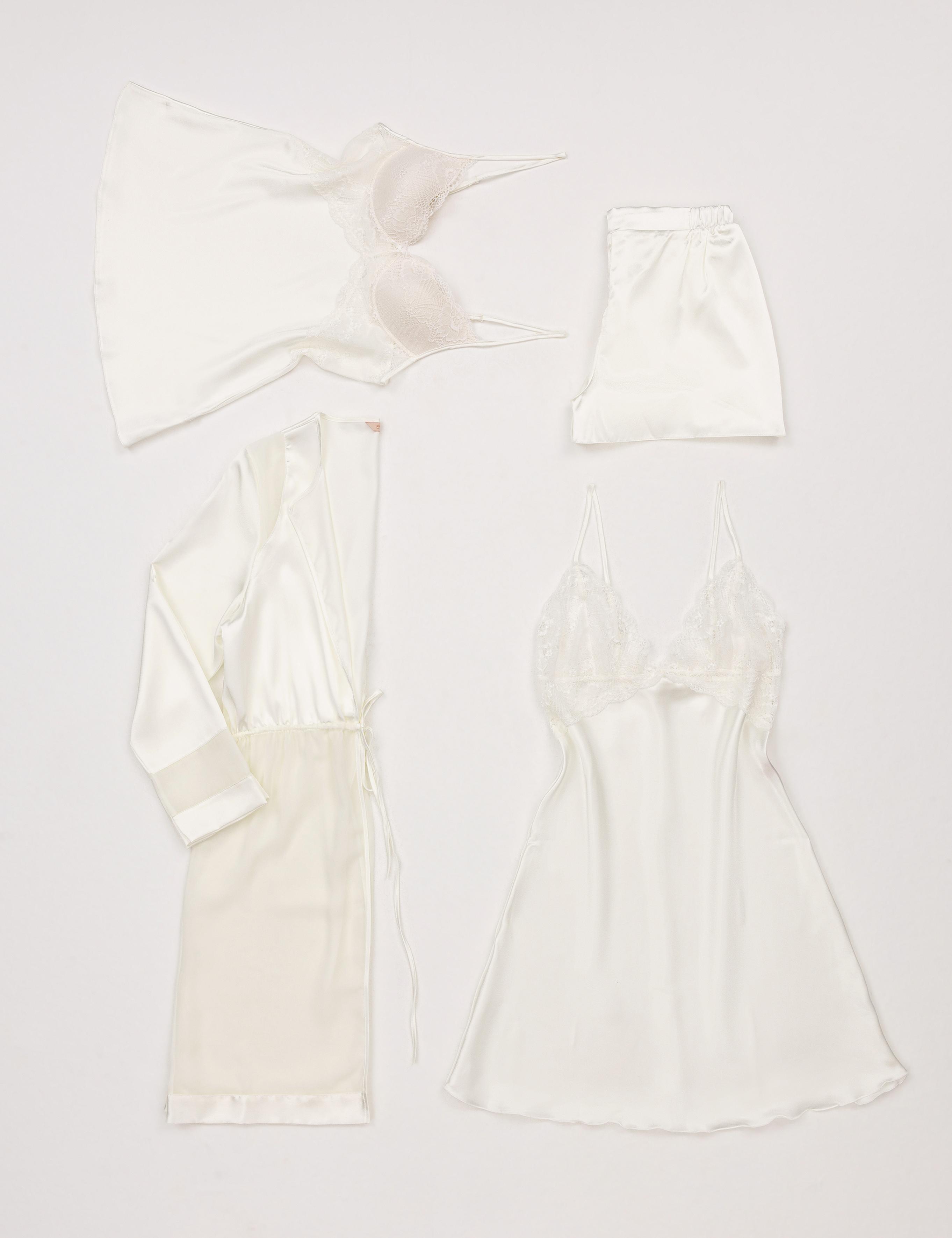 Ekru Saten 4'lü Çeyiz Seti