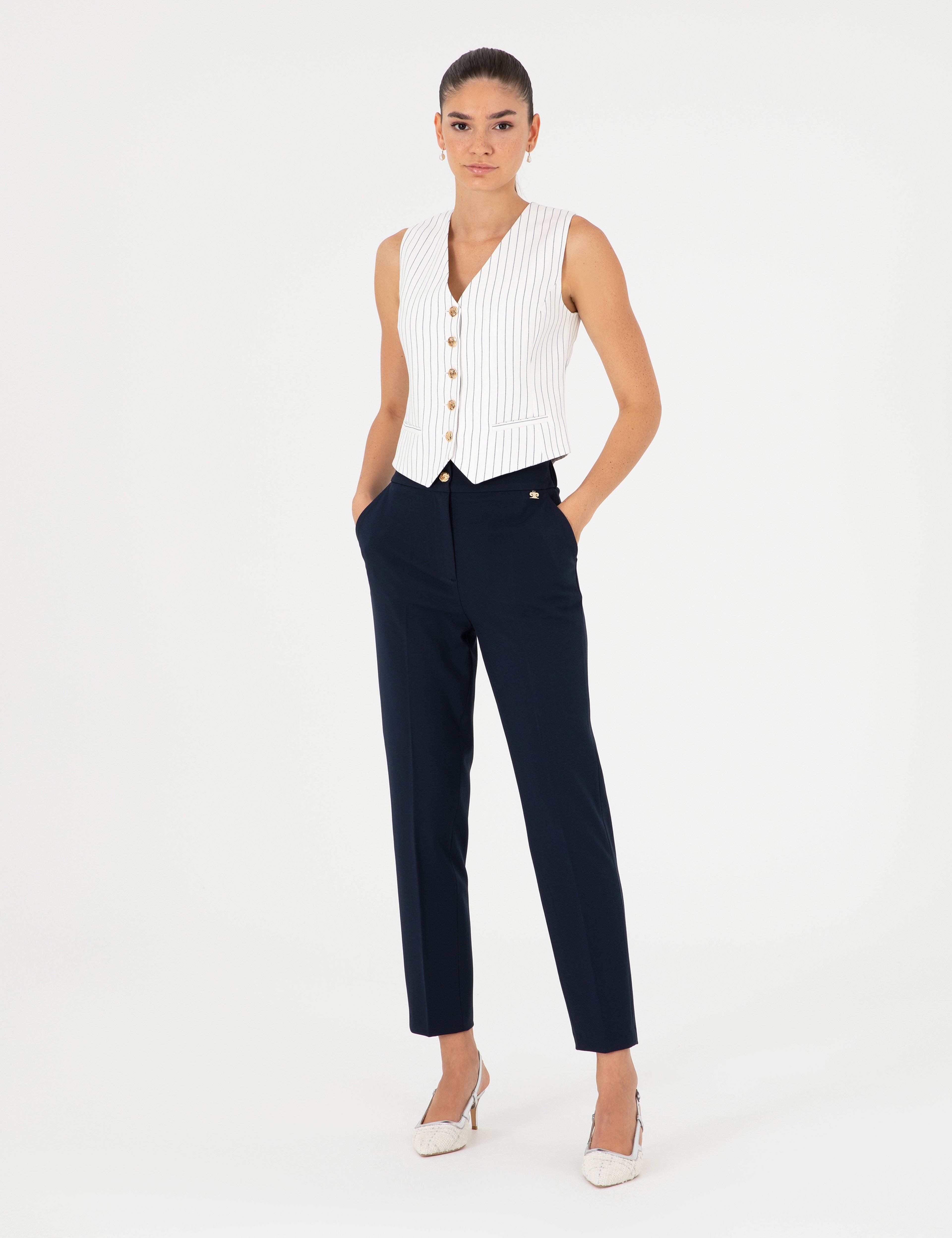 Ekru Crop Top Yelek - Image 4