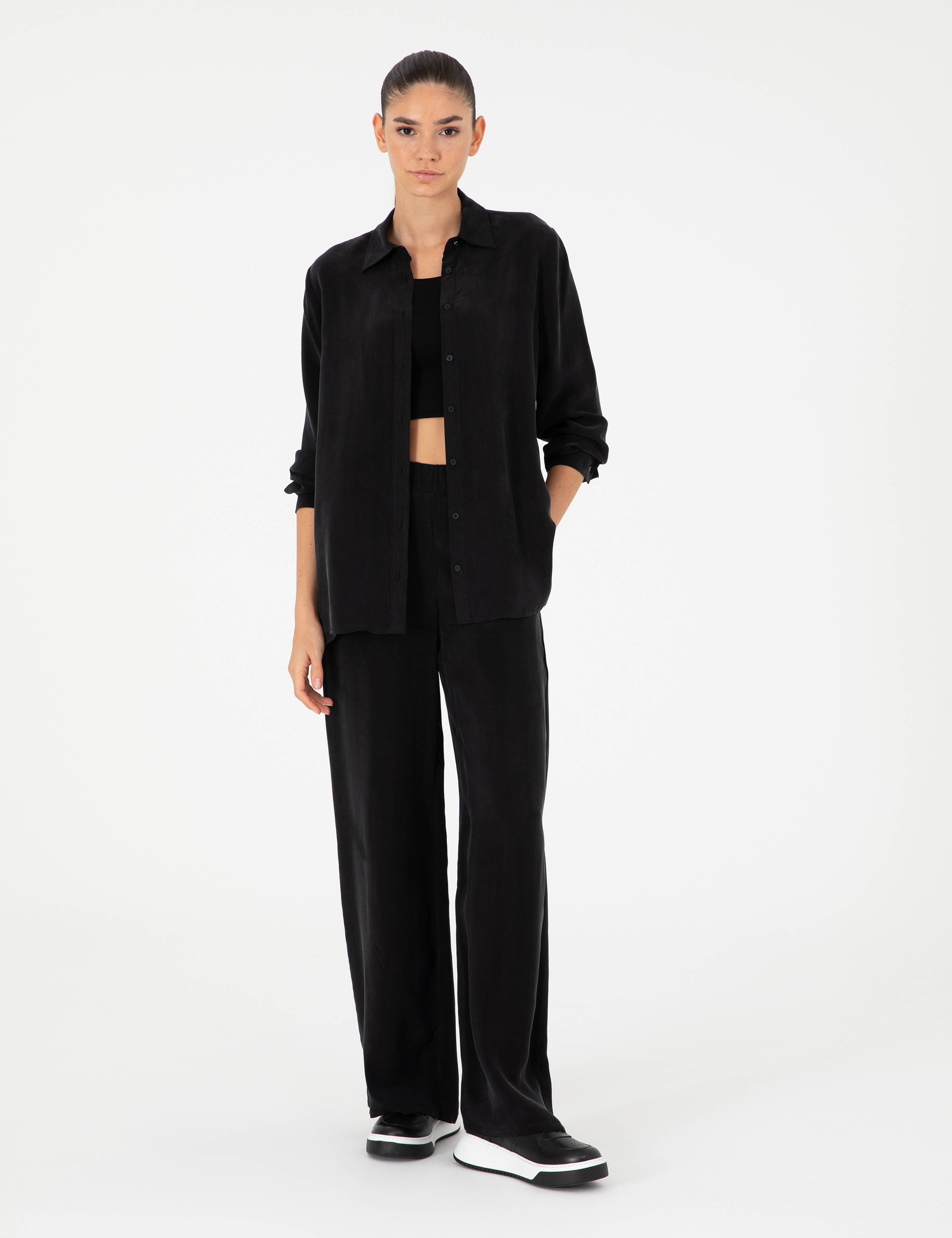 Siyah Yüksek Bel Kupro Kumaş Loose Fit Pantolon - Image 3
