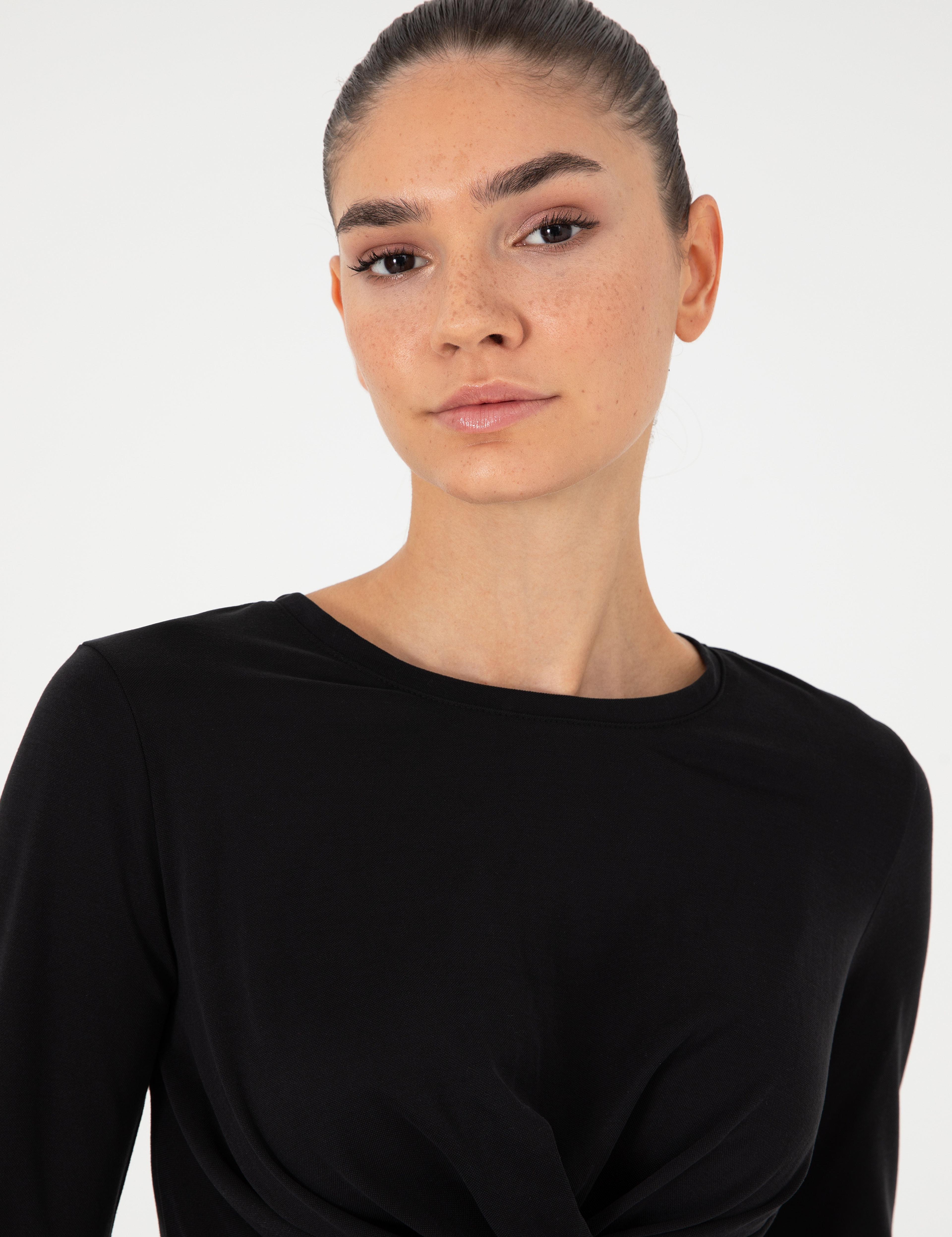 Siyah Slim Fit Örme Bluz - Image 2