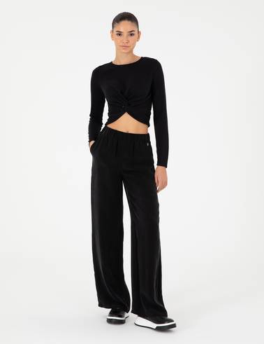 Siyah Slim Fit Örme Bluz