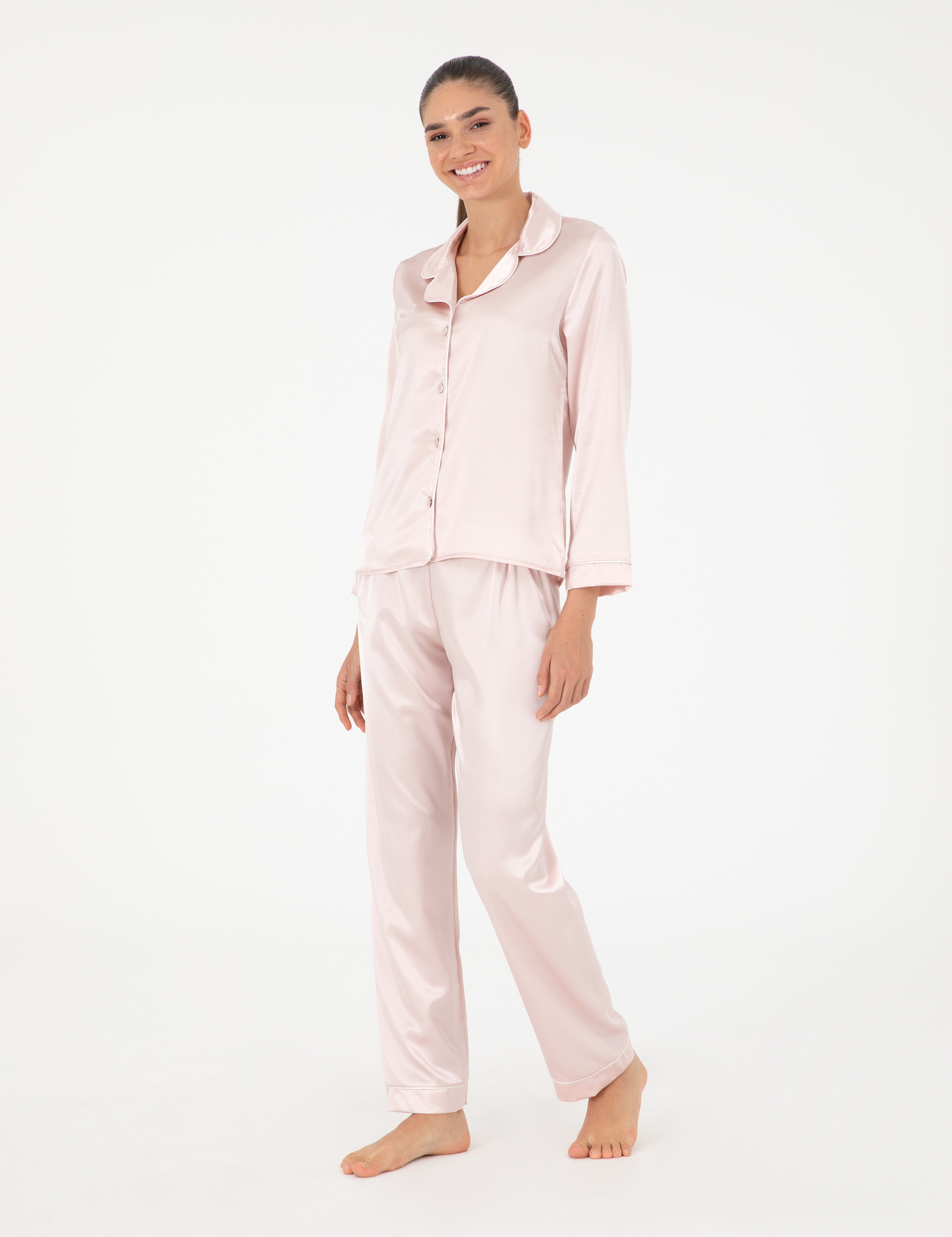 Pudra Saten Pijama Takımı - Image 2