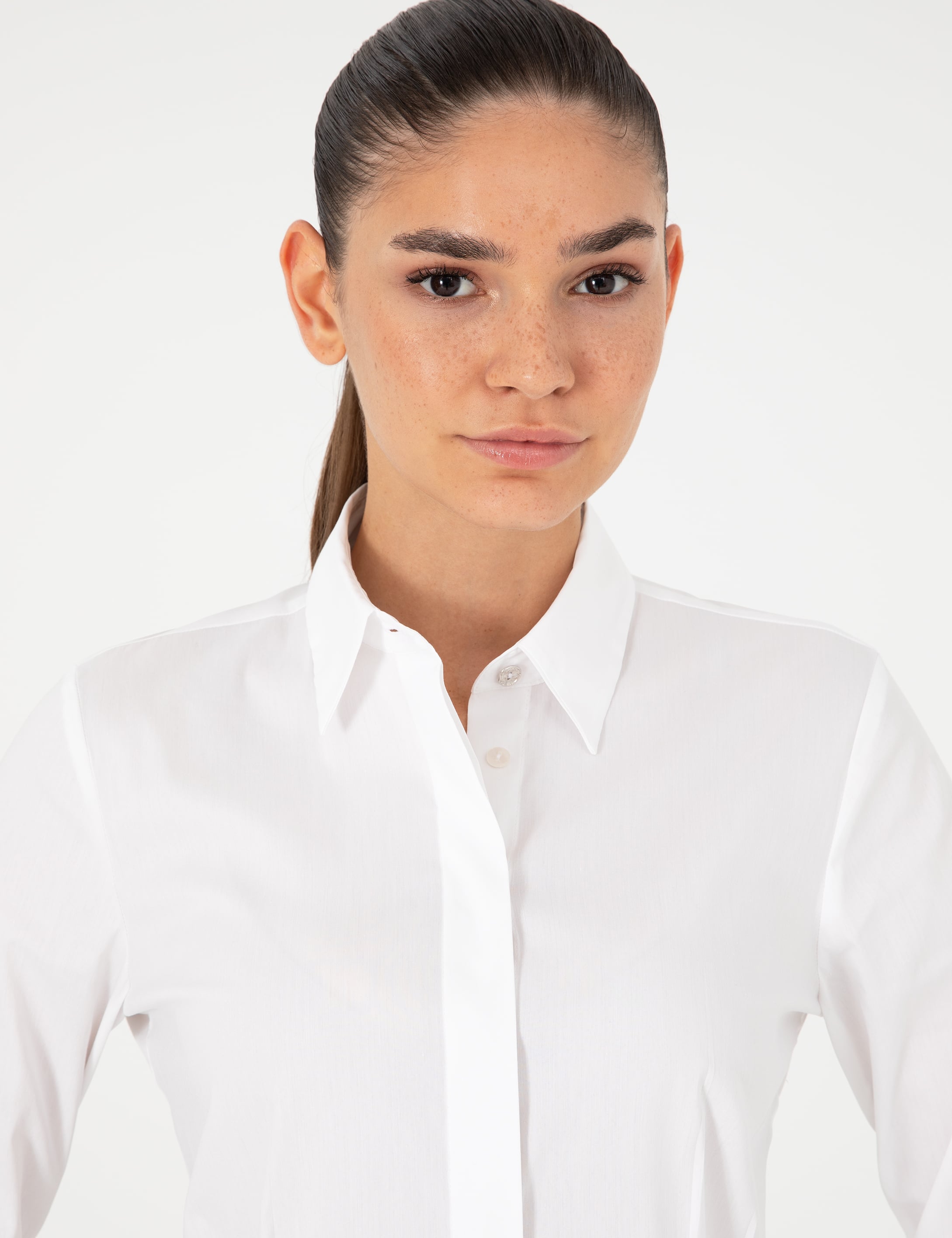 Beyaz Slim Fit Uzun Kollu Gömlek - Image 2