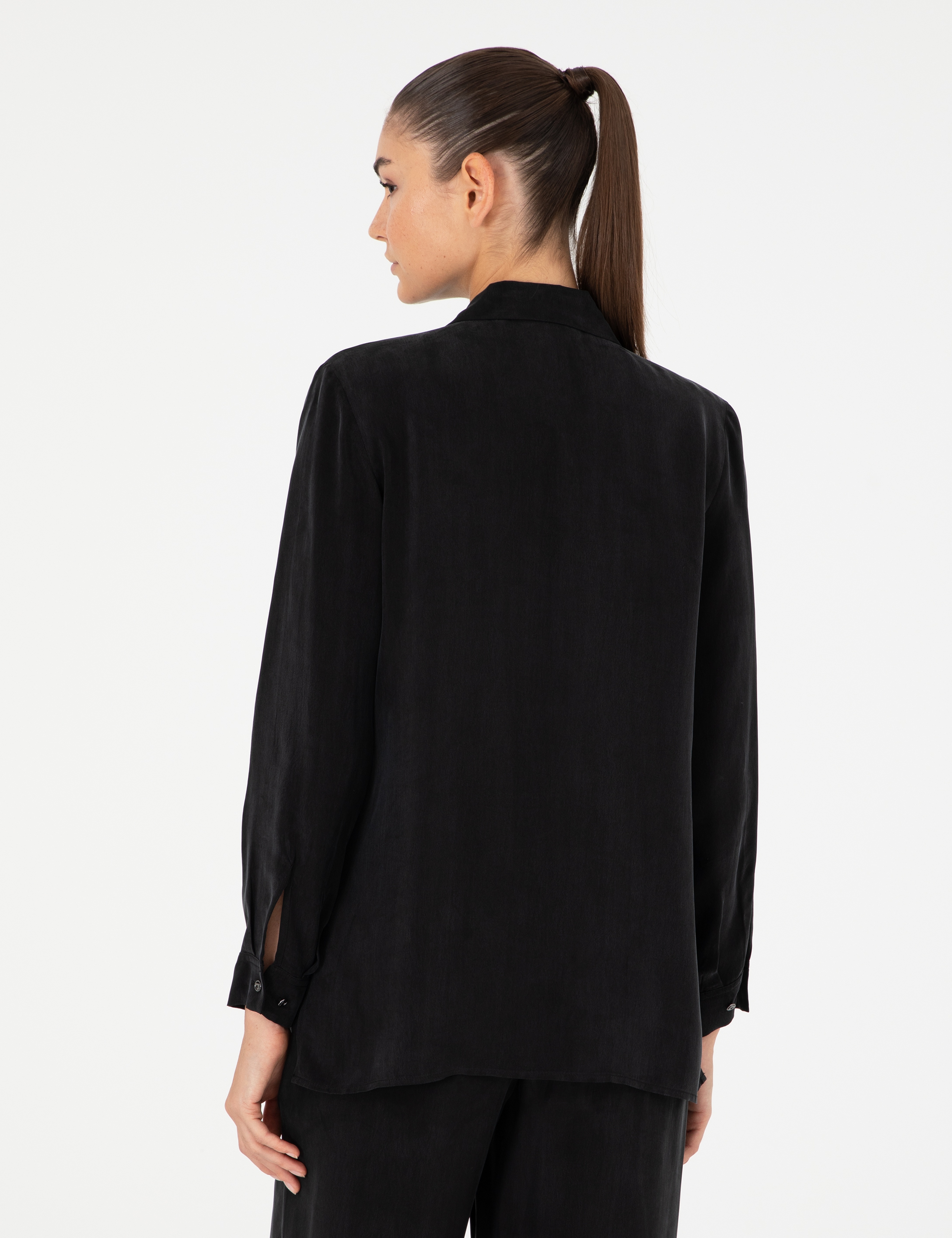 Siyah Comfort Fit Kupro Kumaş Uzun Kollu Gömlek - Image 5