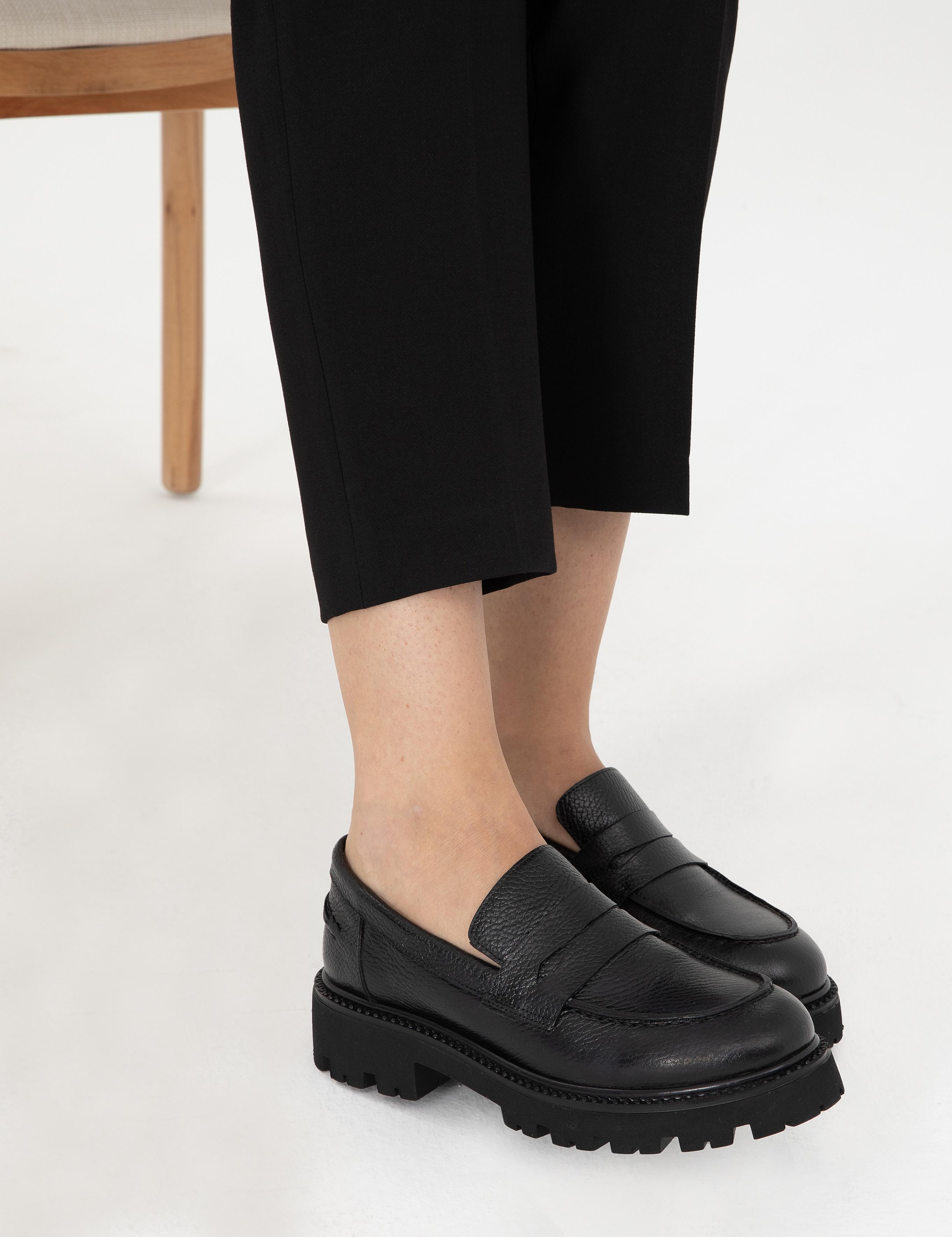 Siyah Deri Casual Ayakkabı