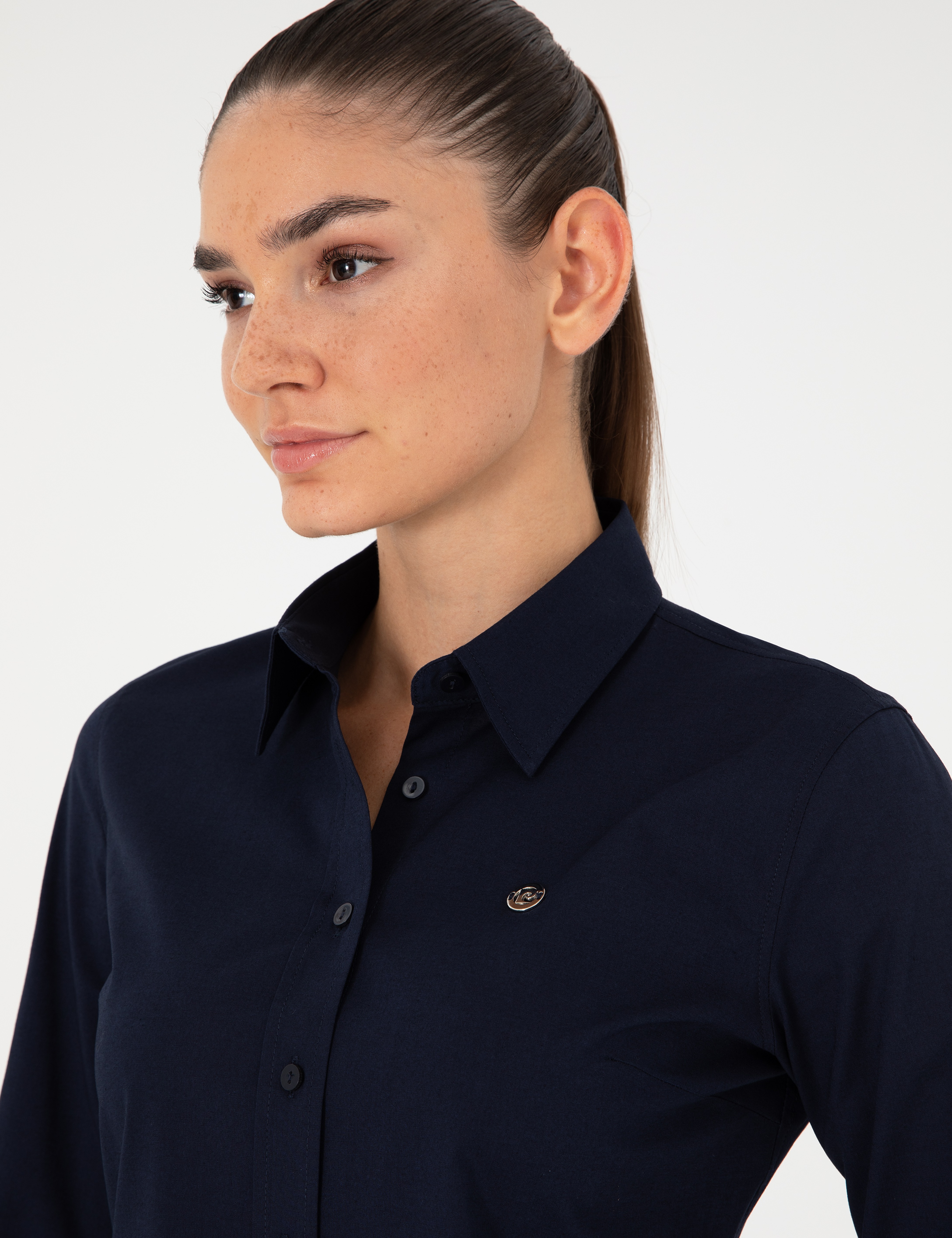 Lacivert Slim Fit Uzun Kollu Gömlek - Image 2