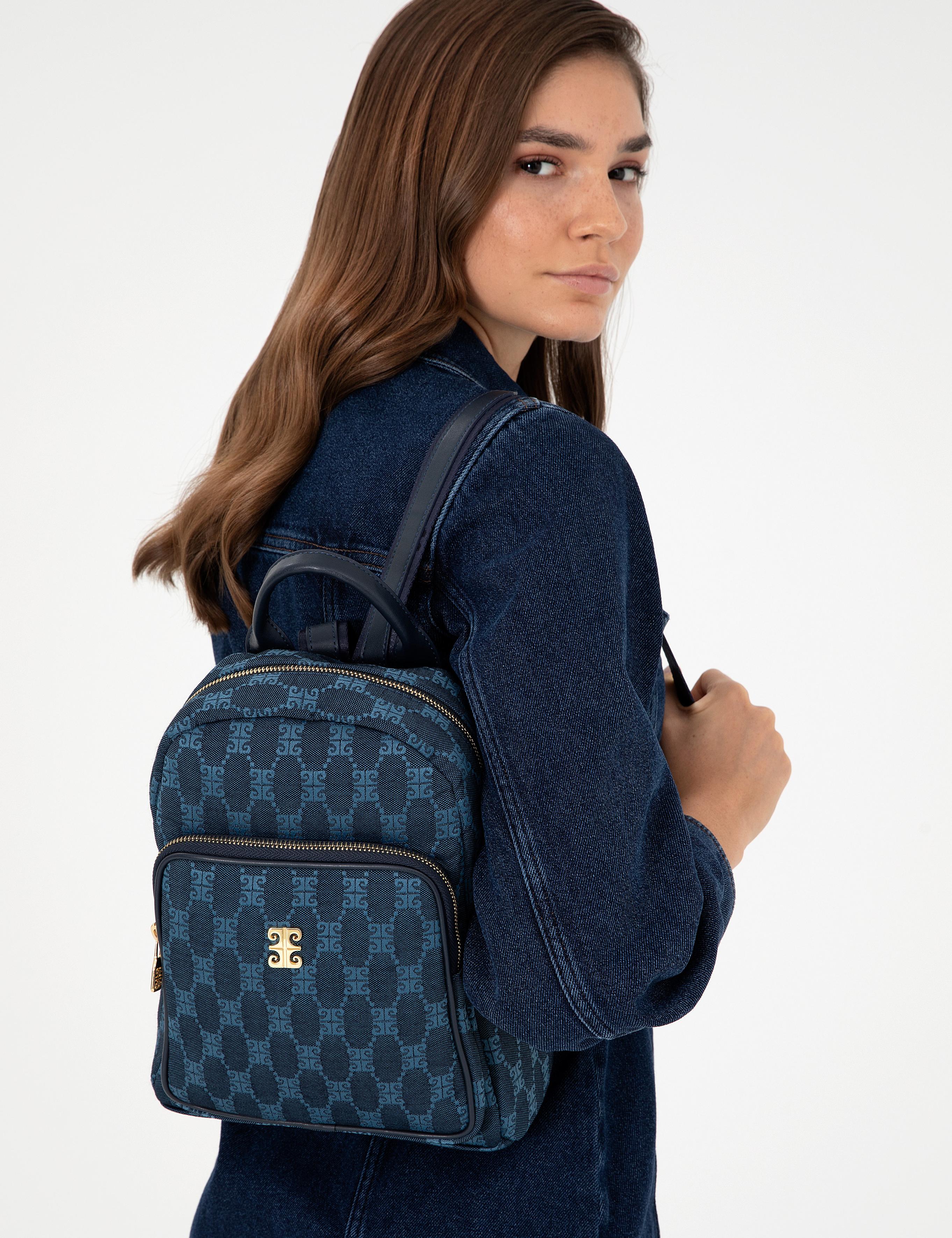 Mavi Sırt Çantası