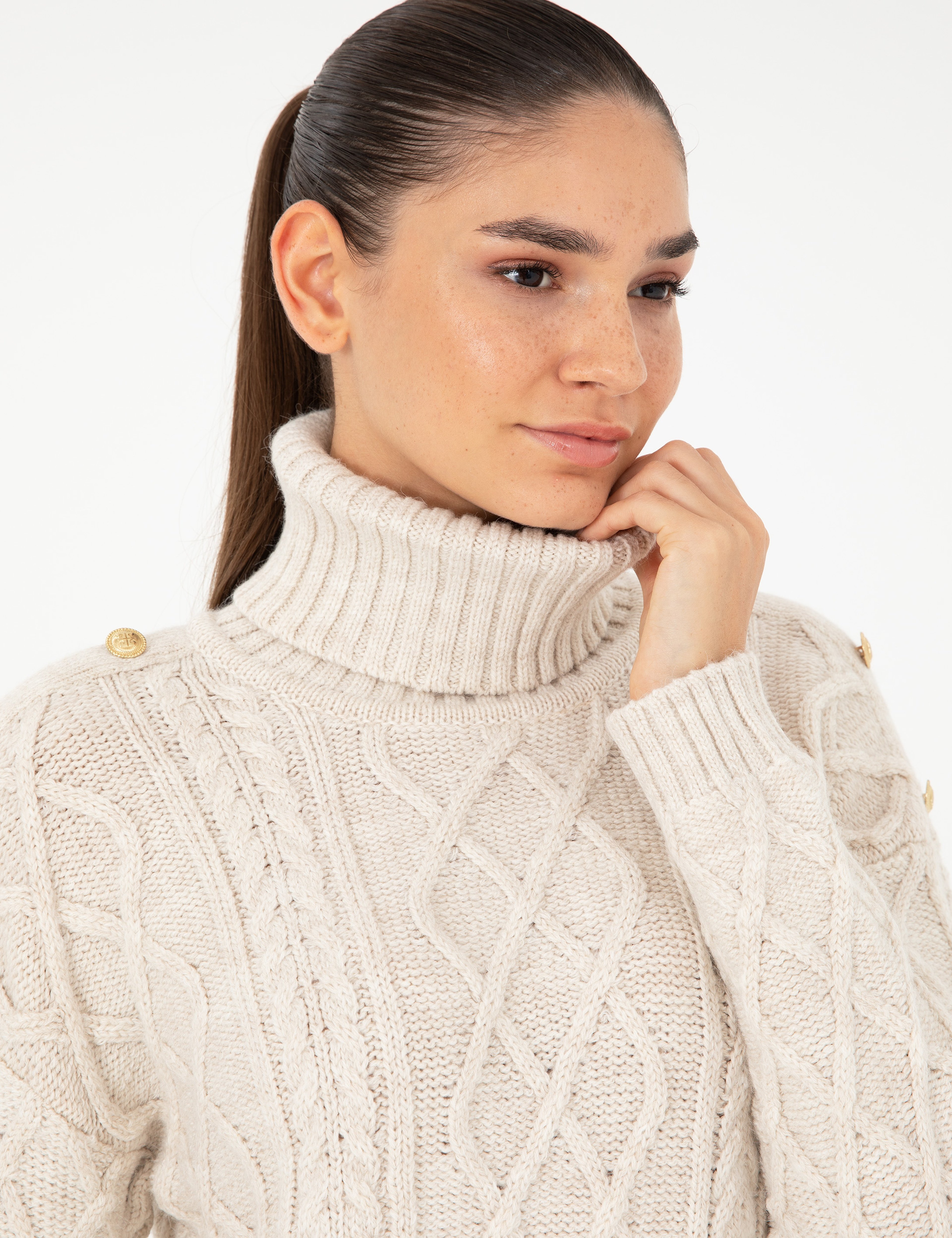 Ekru Regular Fit Balıkçı Yaka Kazak - Image 3